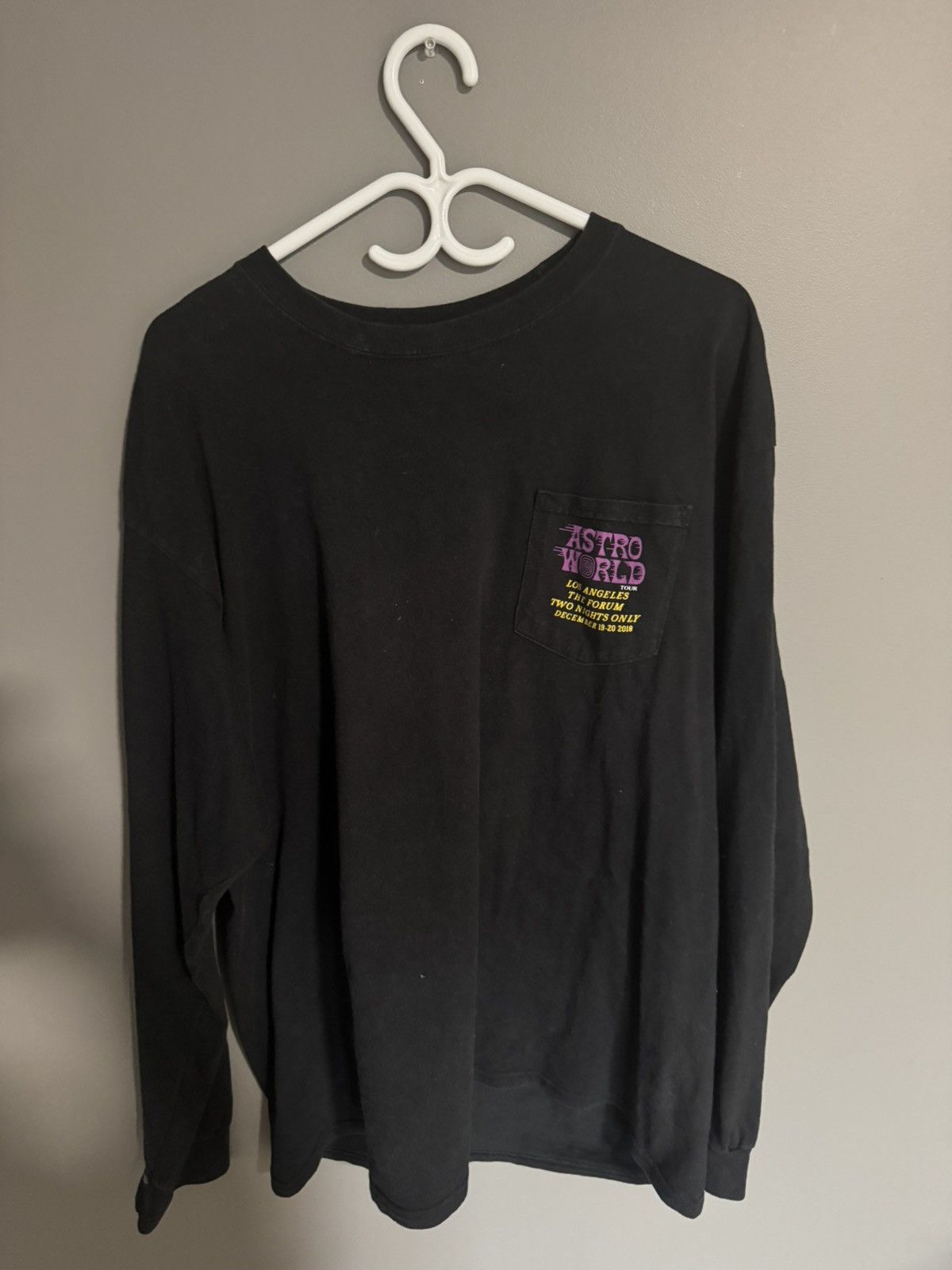 Travis Scott Astroworld LA forum exclusive Size US L / EU 52-54 / 3 - 1 Thumbnail