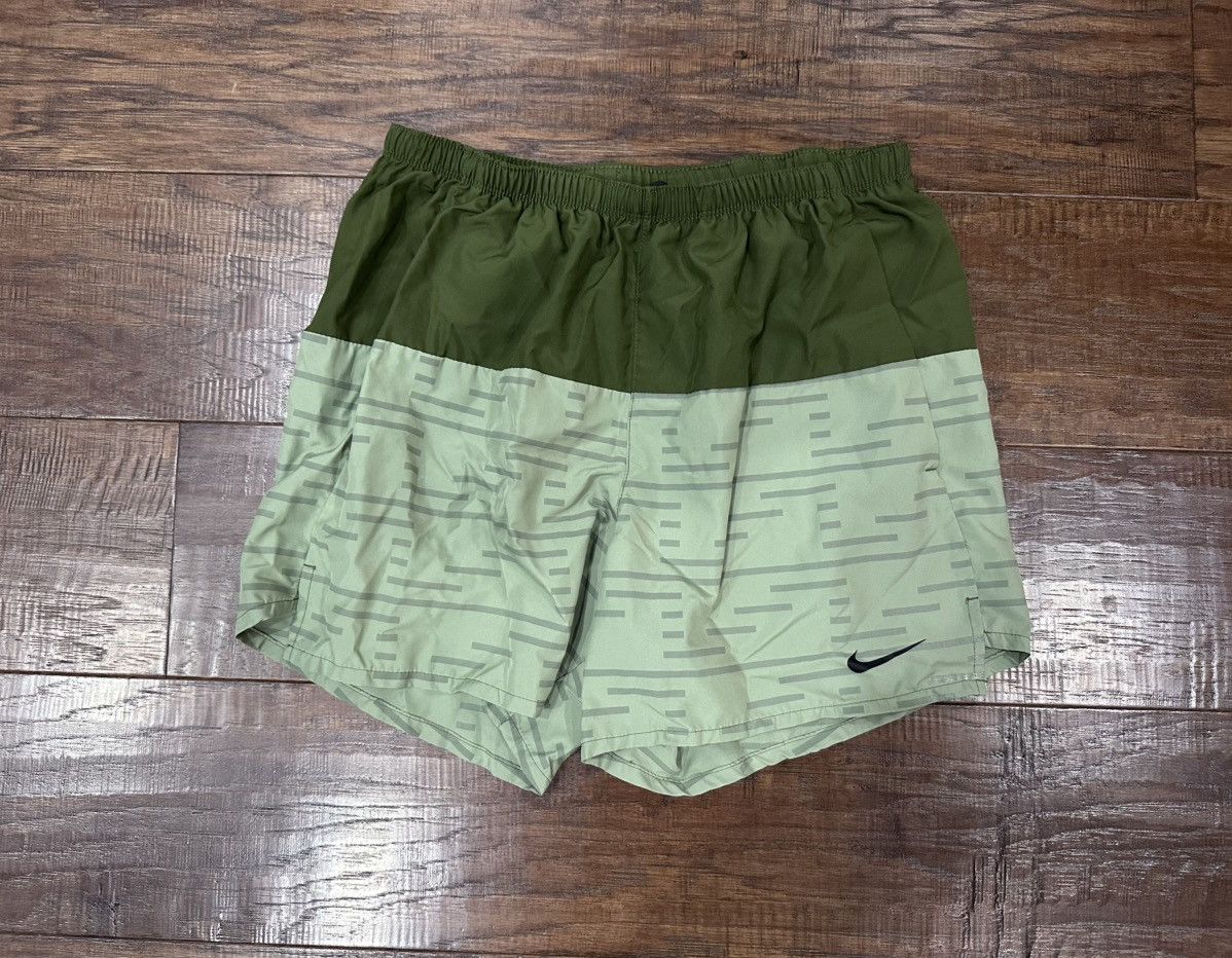 Nike Nike Running Shorts – Reflective Size US 34 / EU 50 - 2 Thumbnail