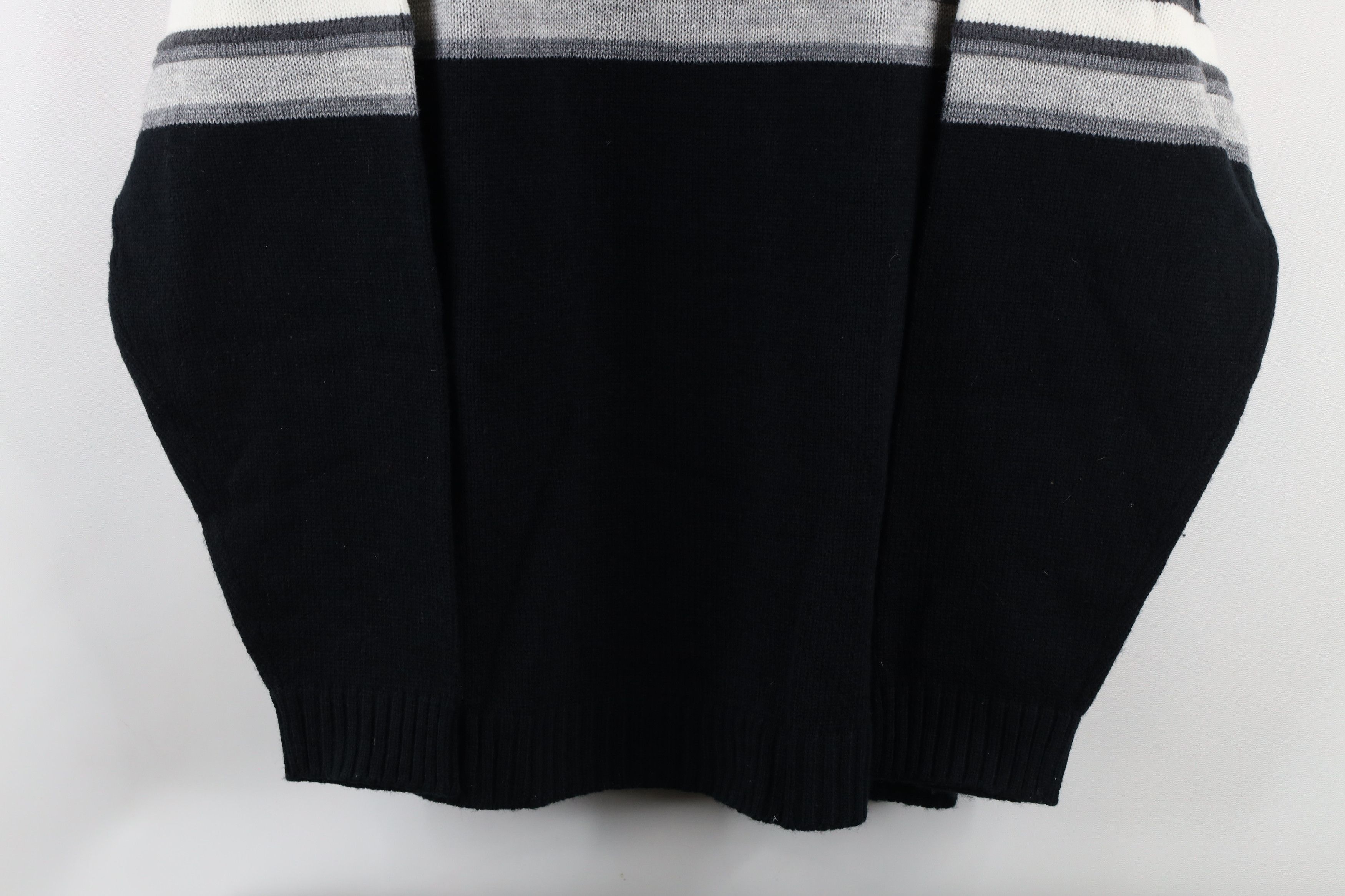 Vintage Vintage 90s Streetwear Block Knit Crewneck Sweater Size US L / EU 52-54 / 3 - 3 Thumbnail