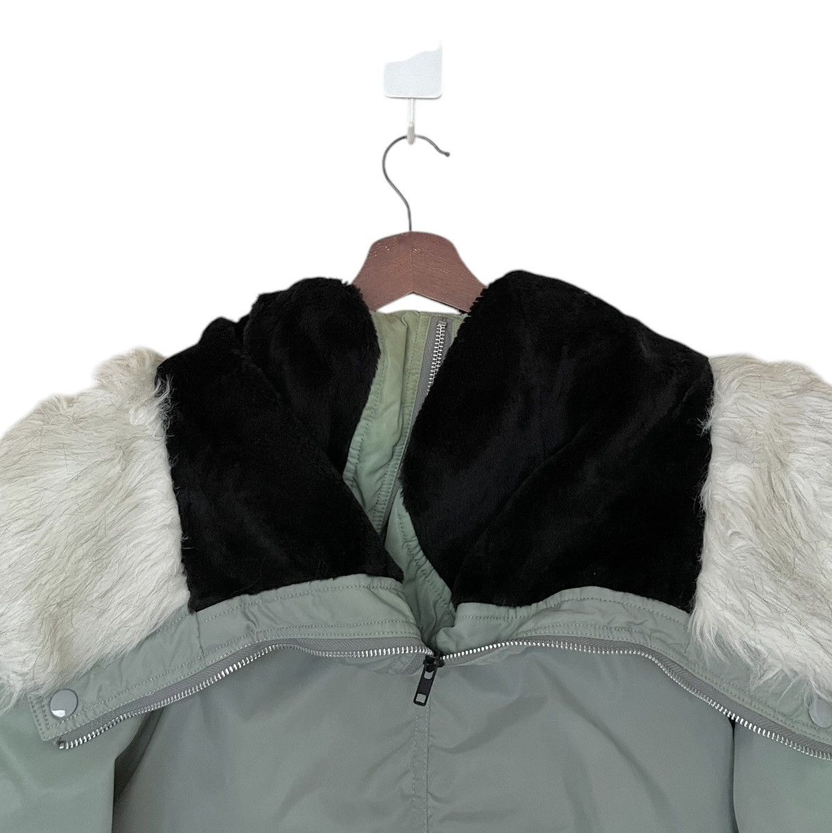 Vintage Vintage Brand Flight Jacket N-2B Short Waisted Parka 1990s Size US M / EU 48-50 / 2 - 4 Thumbnail