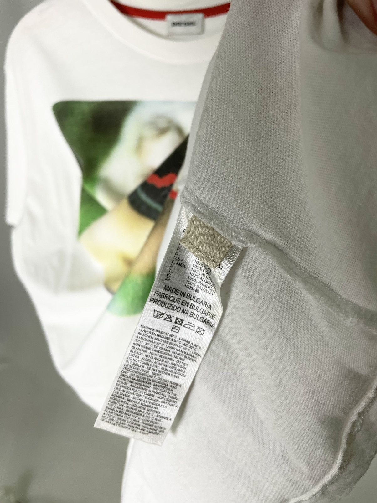 Diesel DIESEL x Sasha Kurmaz Art naked girl sprays graffiti tee Size US M / EU 48-50 / 2 - 13 Thumbnail