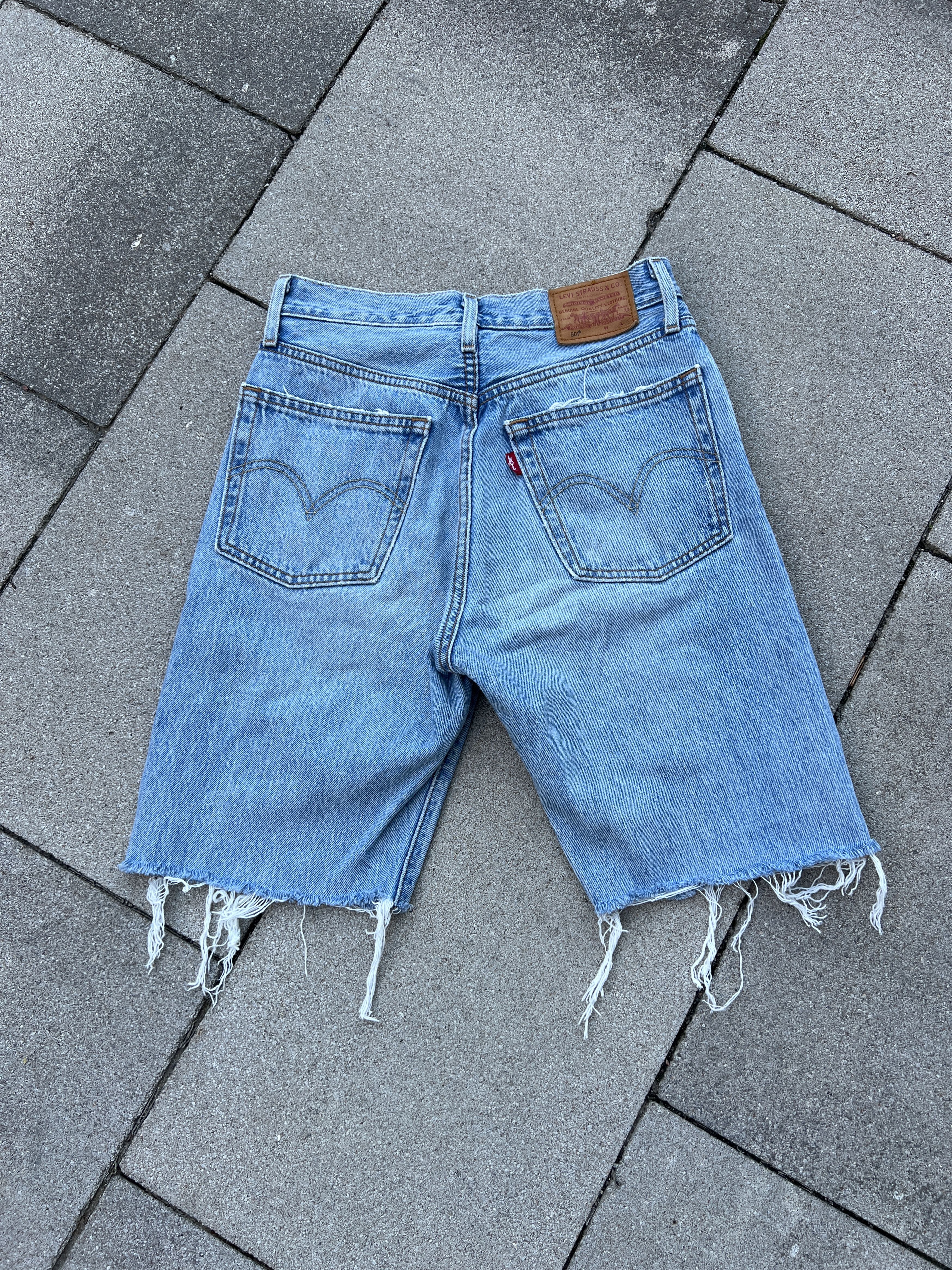 Levi's Levis Premium Big E Custom Cut Distressed Shorts Size 24" / US 00 / IT 34 - 2 Thumbnail