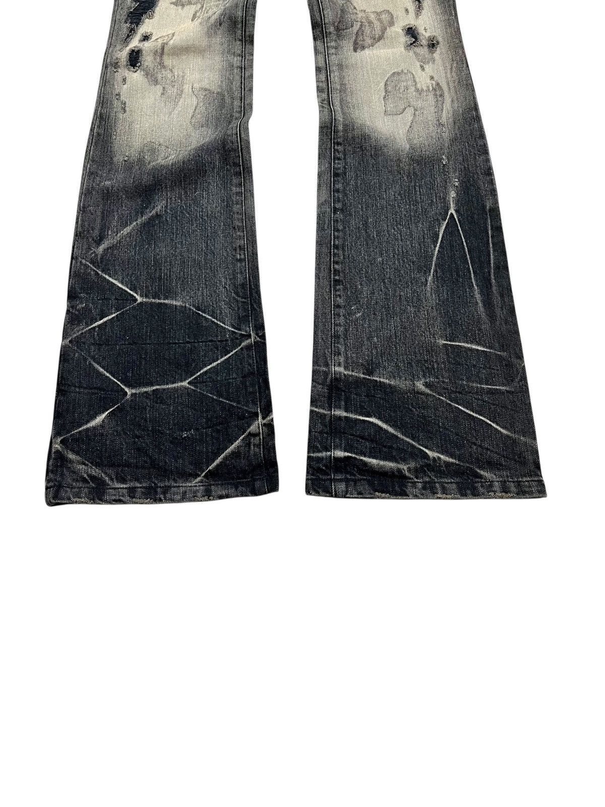GOSTAR DE FUGA 2000s Fuga - Vkei Style Crashed Flared Denim Pants Size US 29 - 3 Thumbnail