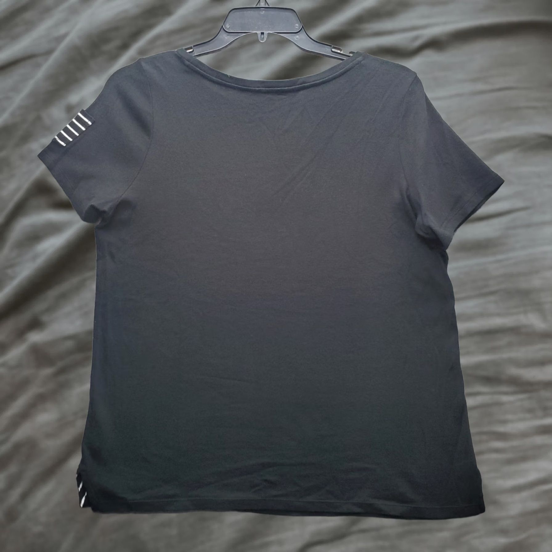 Ralph Lauren Lauren Ralph Lauren T Shirt Women 1X Black Pocket Sleeve Boat Neck Casual Slit Easy Care Cotton 100% Shirts Mens Womens Girls Boys Size XL / US 12-14 / IT 48-50 - 1 Thumbnail