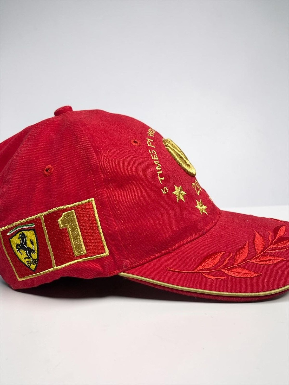 Formula 1 Michael Schumacher World Champion 2002 Ferrari Cap Formula 1 Size ONE SIZE - 5 Thumbnail