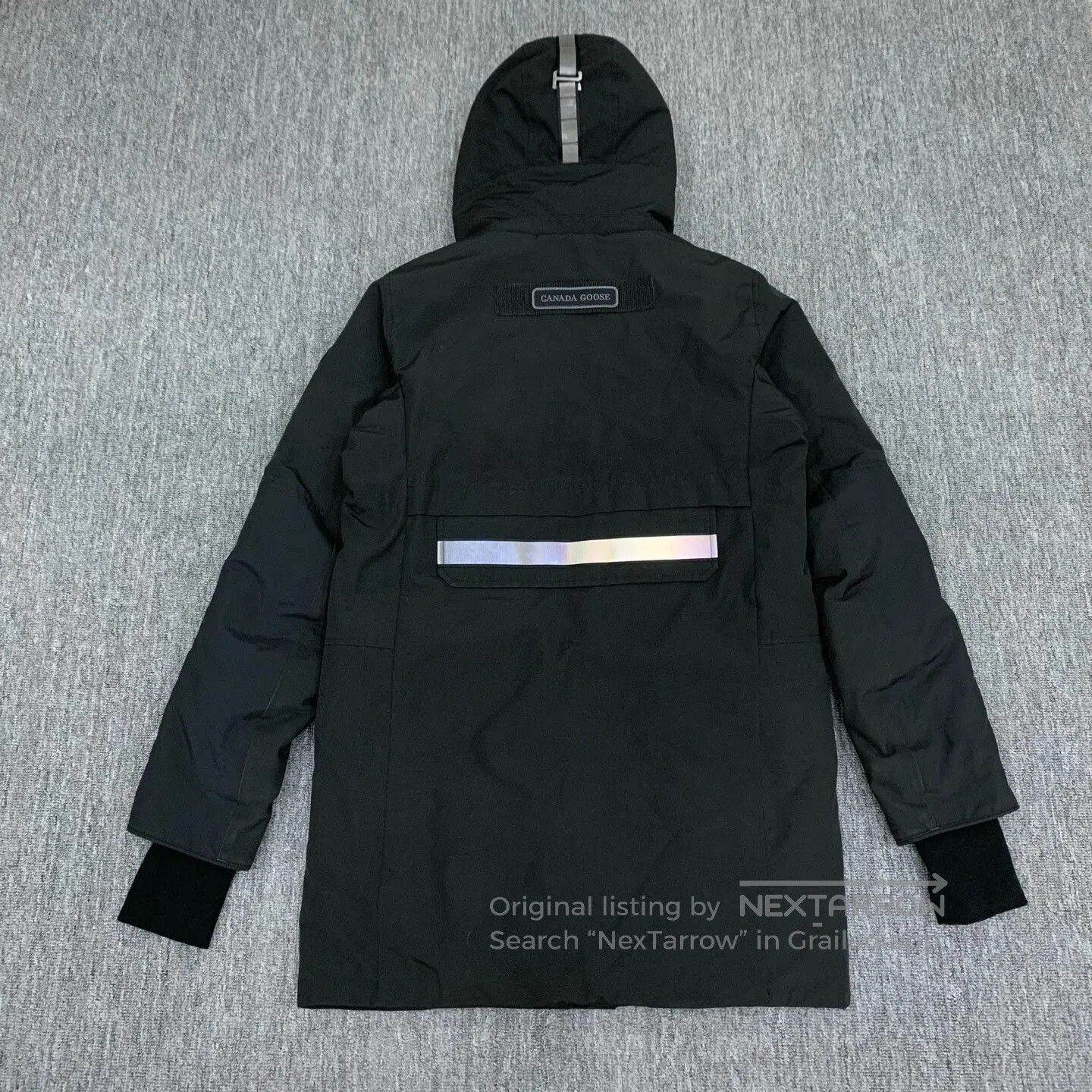 Canada Goose Canada Goose Black Down Jacket Size S. Size US S / EU 44-46 / 1 - 2 Thumbnail