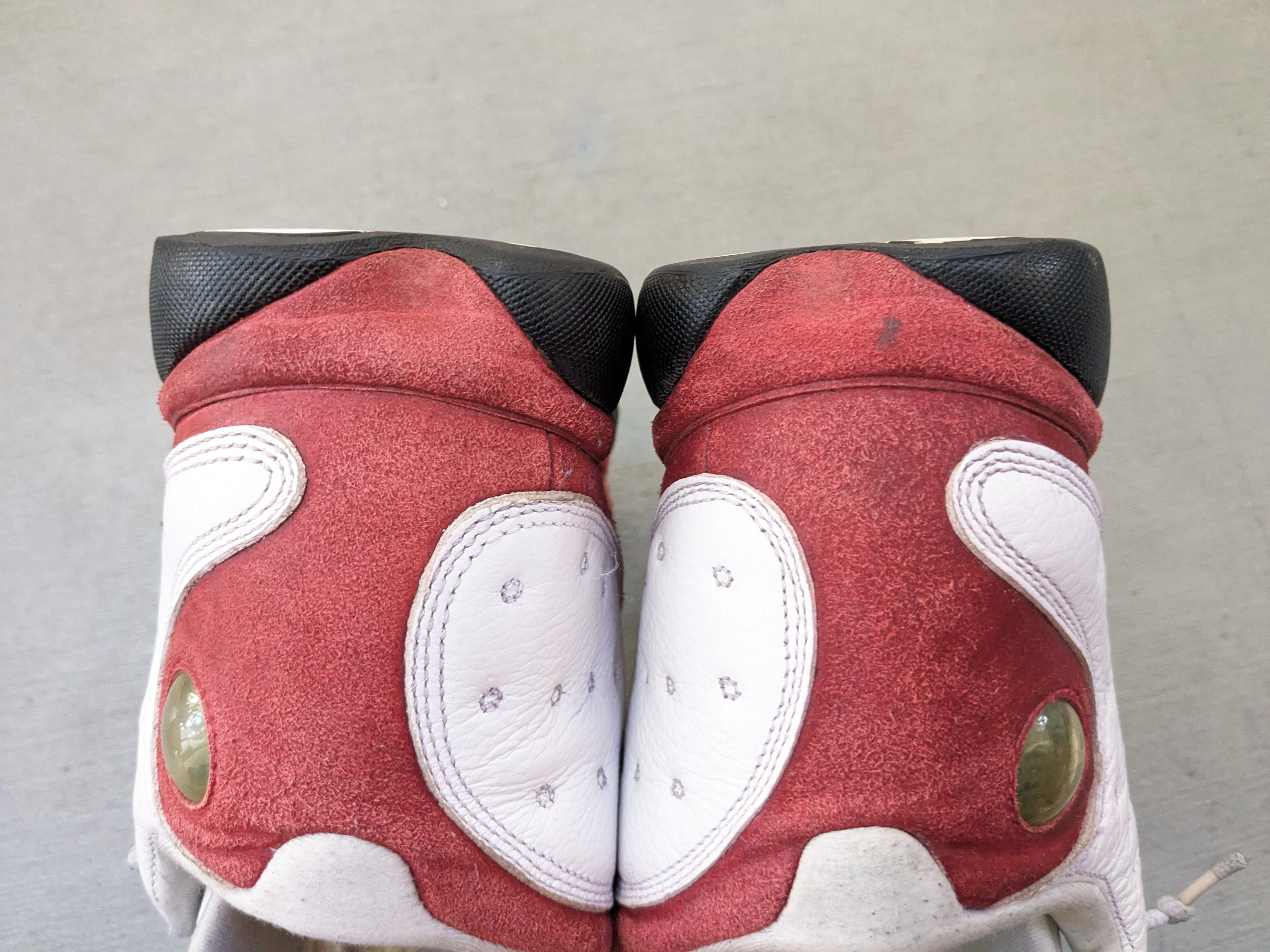 Jordan Brand Nike Air Jordan 13 Cherry Size 10.5 Chicago 414571-122 Size US 10.5 / EU 43-44 - 14 Thumbnail