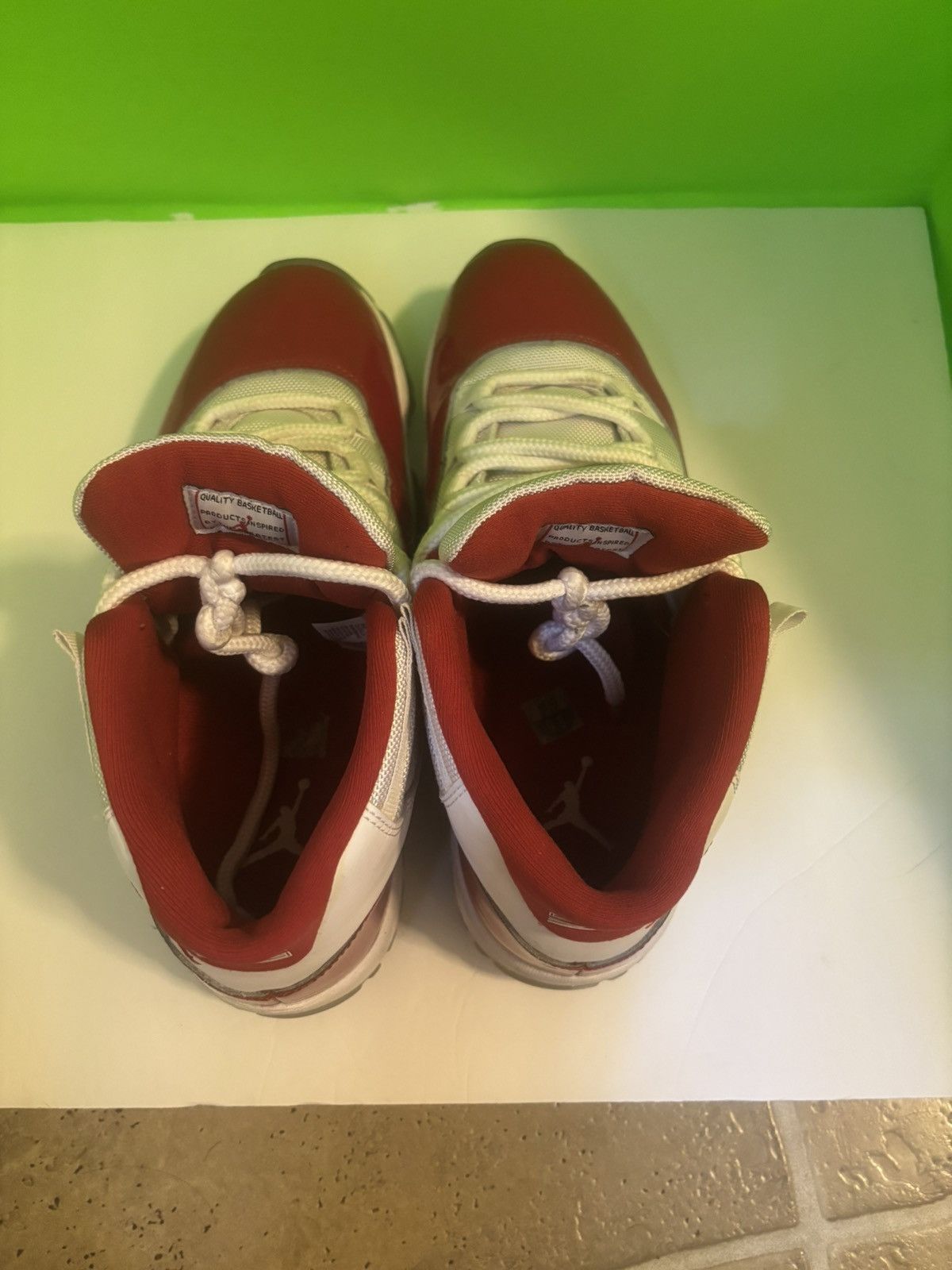 Jordan Brand Jordan 11 cherry, 9.5 Size US 9.5 / EU 42-43 - 7 Thumbnail
