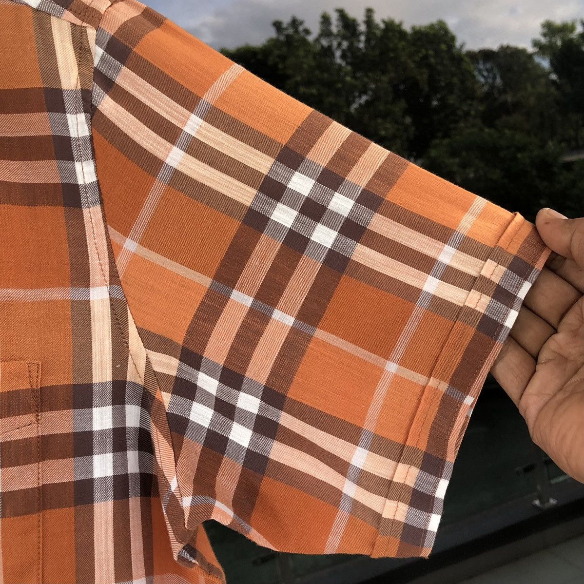 Burberry Burberry London Cotton Checked Nova Check Short Sleeve Size US M / EU 48-50 / 2 - 8 Thumbnail