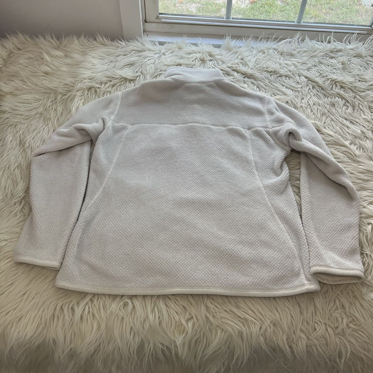 Patagonia PATAGONIA Cream Ivory Re-tool T Snap Fleece Women’s Size L Size L / US 10 / IT 46 - 6 Thumbnail