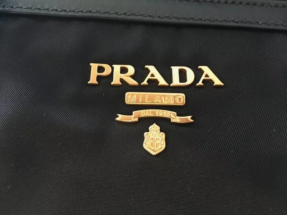 Prada o1srvl11e0624 Size: OS / Hand Bag in Black Size ONE SIZE - 5 Thumbnail
