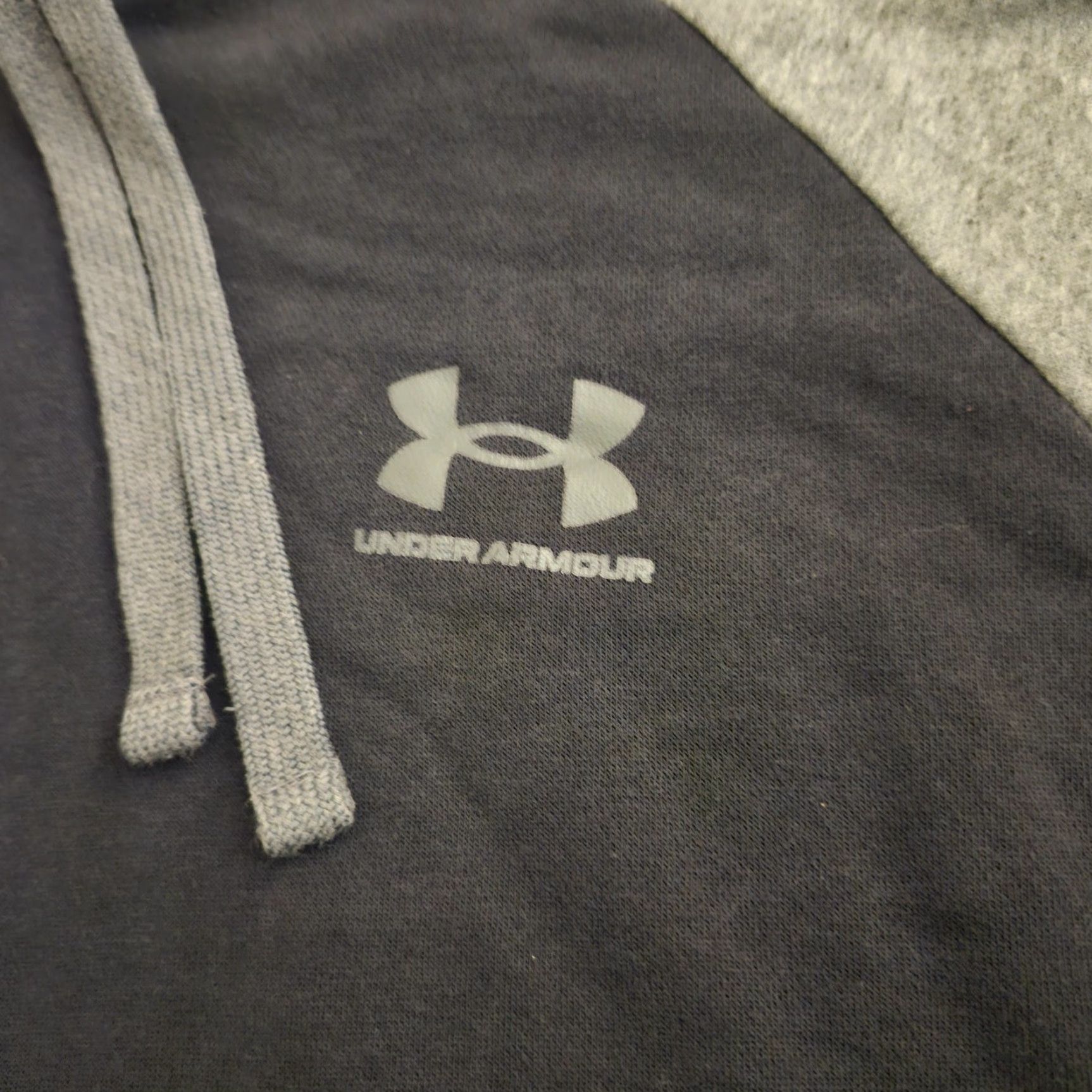 Under Armour VINTAGE: No Under Armour Hoodie Mens L Gray Blue Pullover Loose Fit Athletic Shirt? Size US L / EU 52-54 / 3 - 6 Thumbnail
