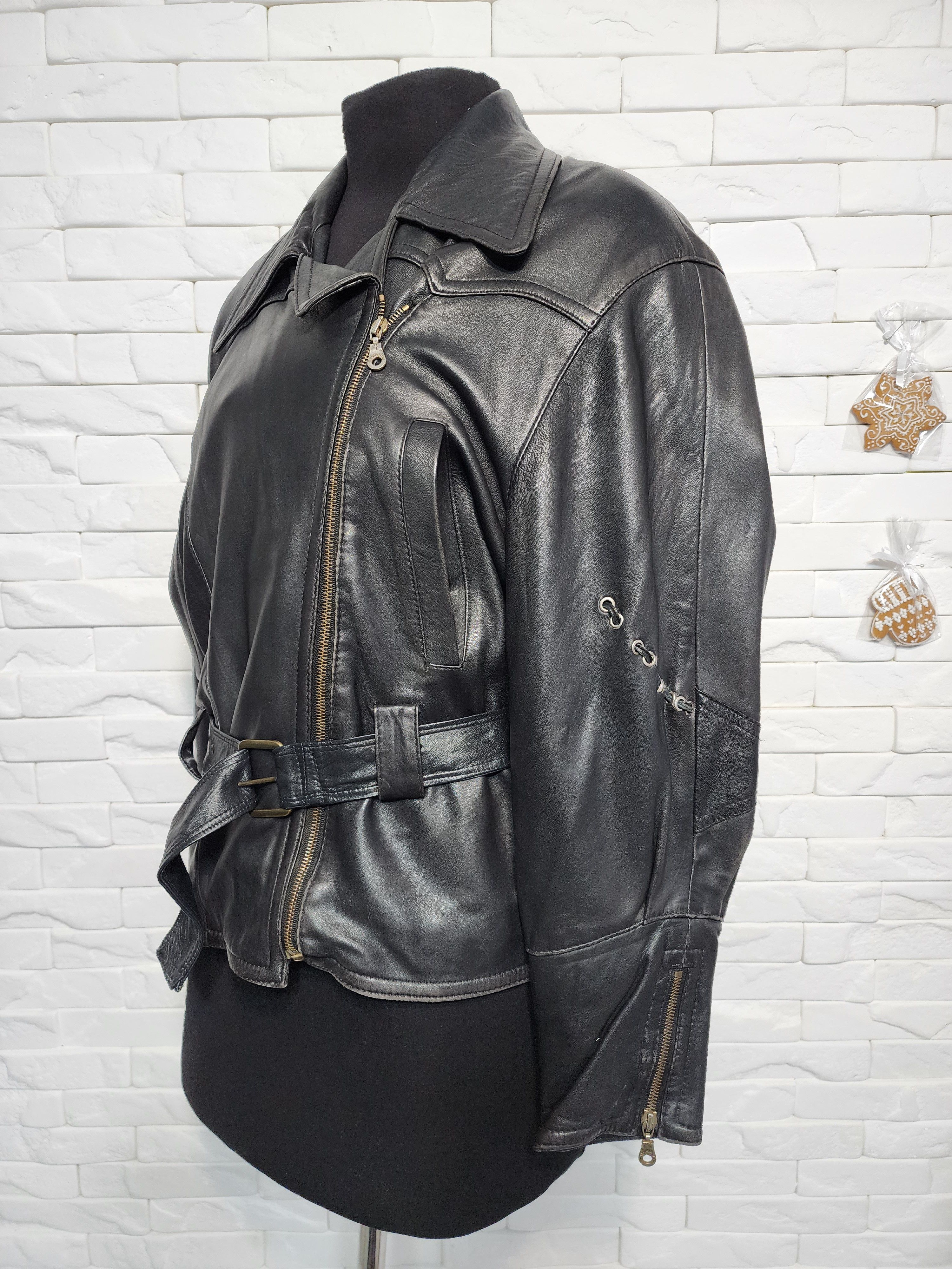 Other Women's Leather Biker Jacket: Tough Moto Rocker Outfit Size XL / US 12-14 / IT 48-50 - 2 Thumbnail