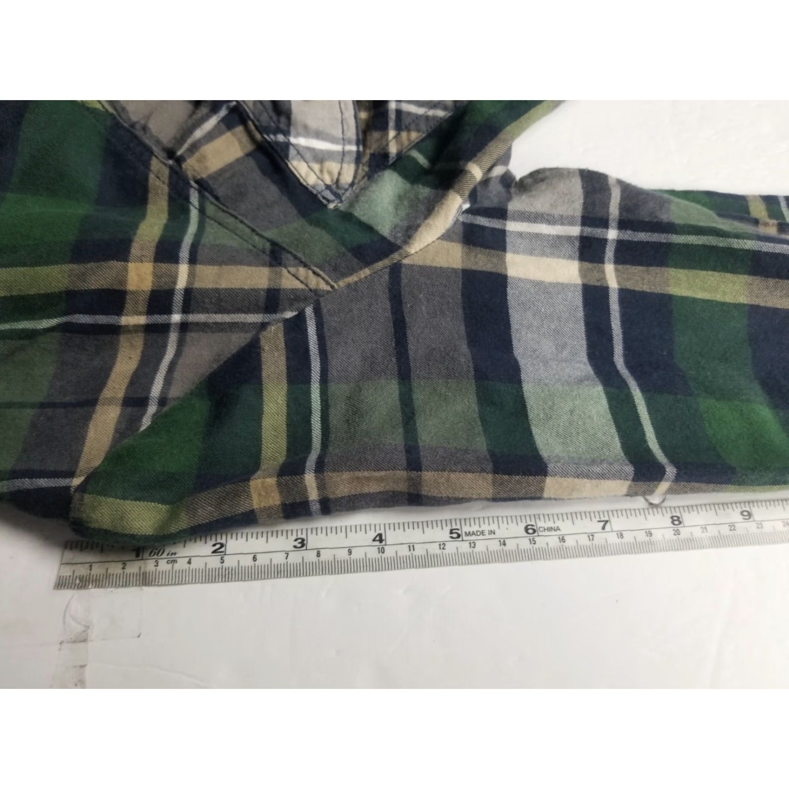 Levi's VINTAGE Levi's Women Shirt Button-Up Plaid Green Casual 70s Western Medium Womens Long Sleeve Cotton Blend Button-Down) Size M / US 6-8 / IT 42-44 - 7 Thumbnail