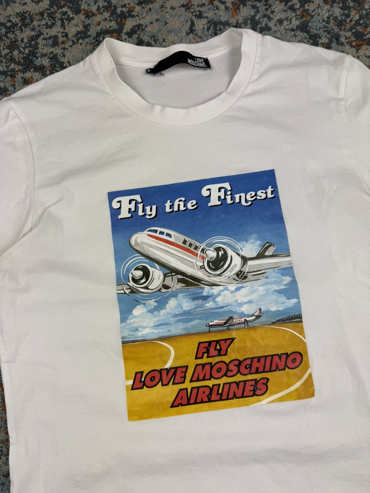 Moschino Love Moschino moschino airlanes airplane graphic tee Size US S / EU 44-46 / 1 - 4 Thumbnail
