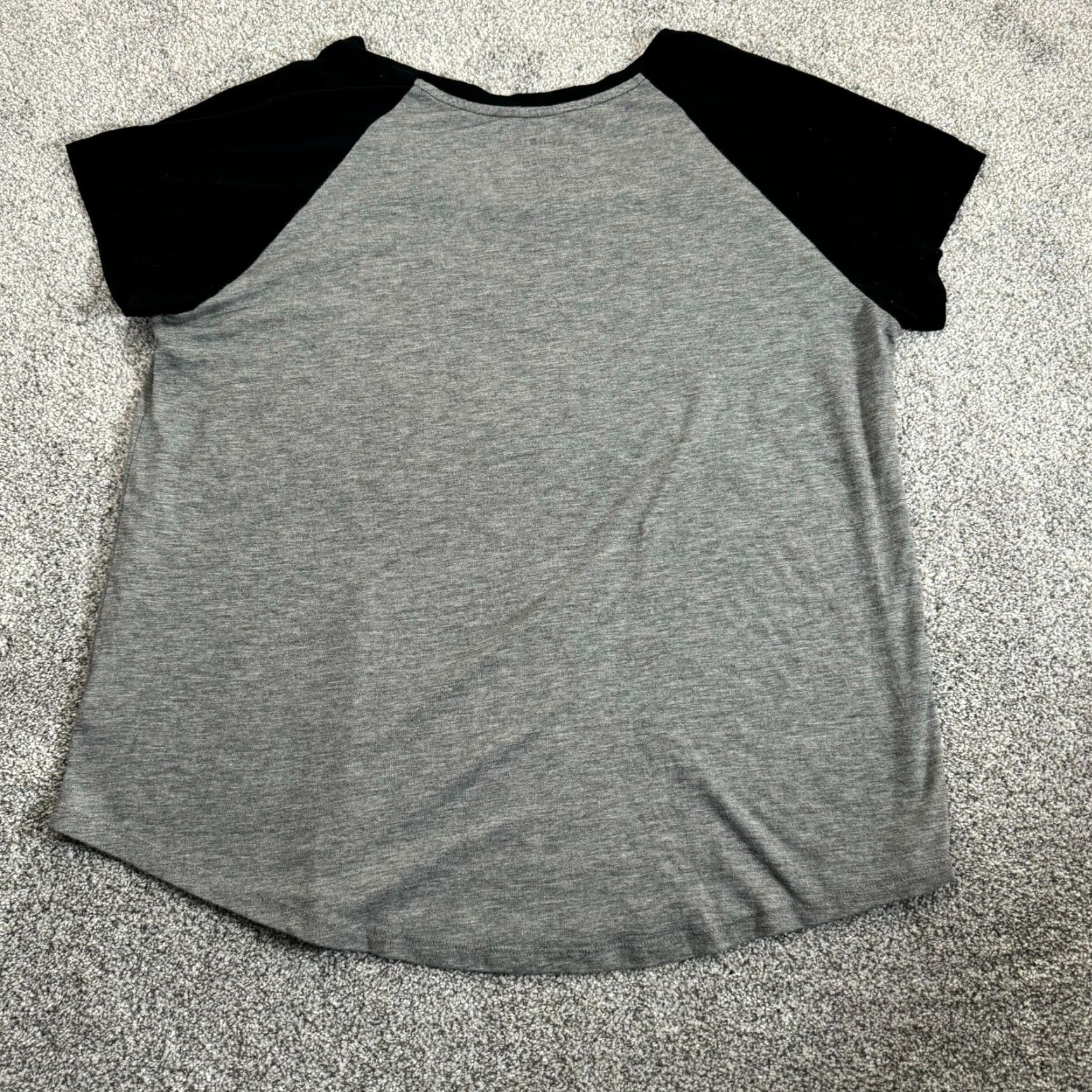 Torrid Torrid Raglan Tee T-Shirt Womens Plus 1X Baseball Mom Classic Fit Shirt Short Sleeve Gray 1X Sports Size XL / US 12-14 / IT 48-50 - 8 Thumbnail
