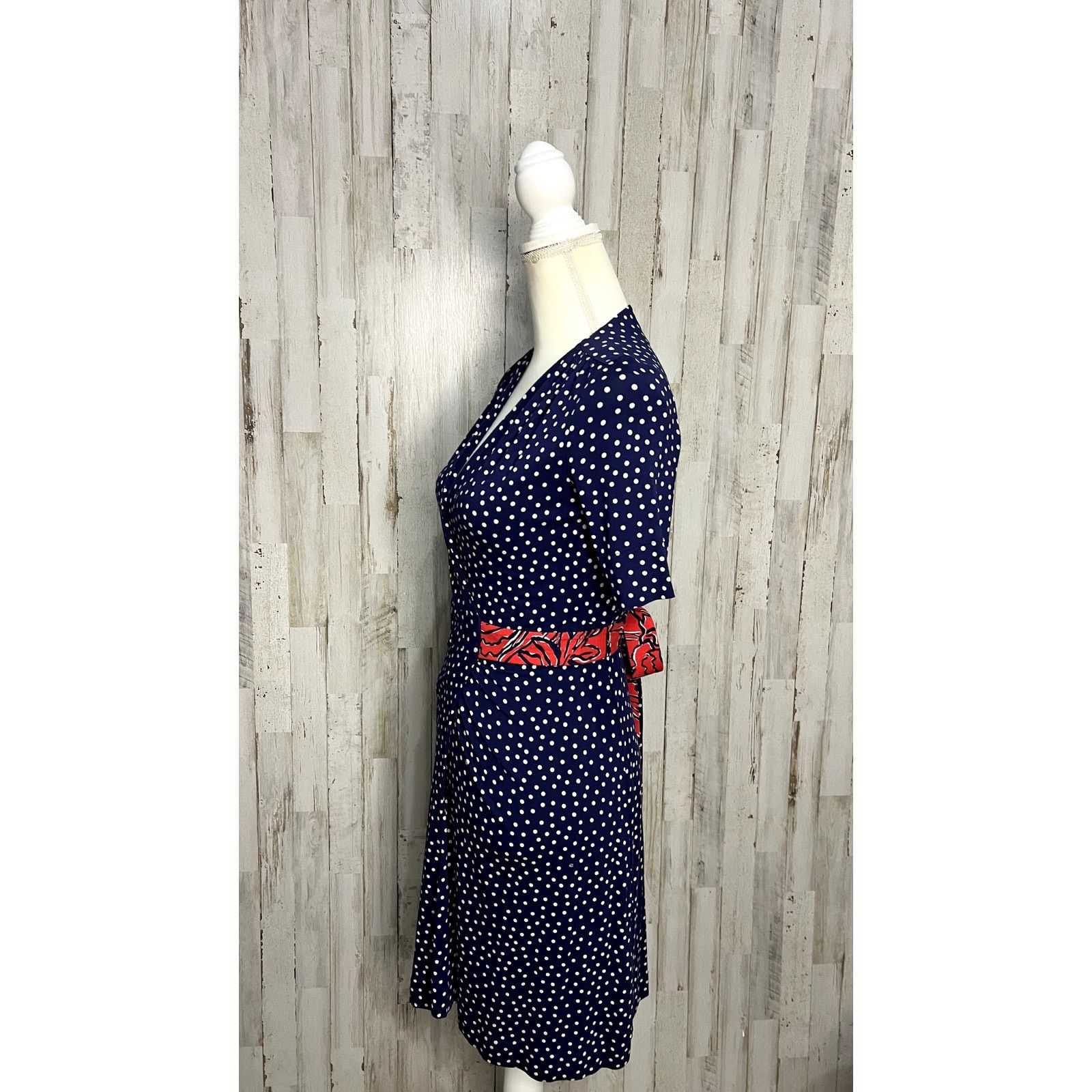 Lilly Pulitzer Lilly Pulitzer Adalie Wrap Dress XS Blue Polka Dot Size XS / US 0-2 / IT 36-38 - 5 Thumbnail