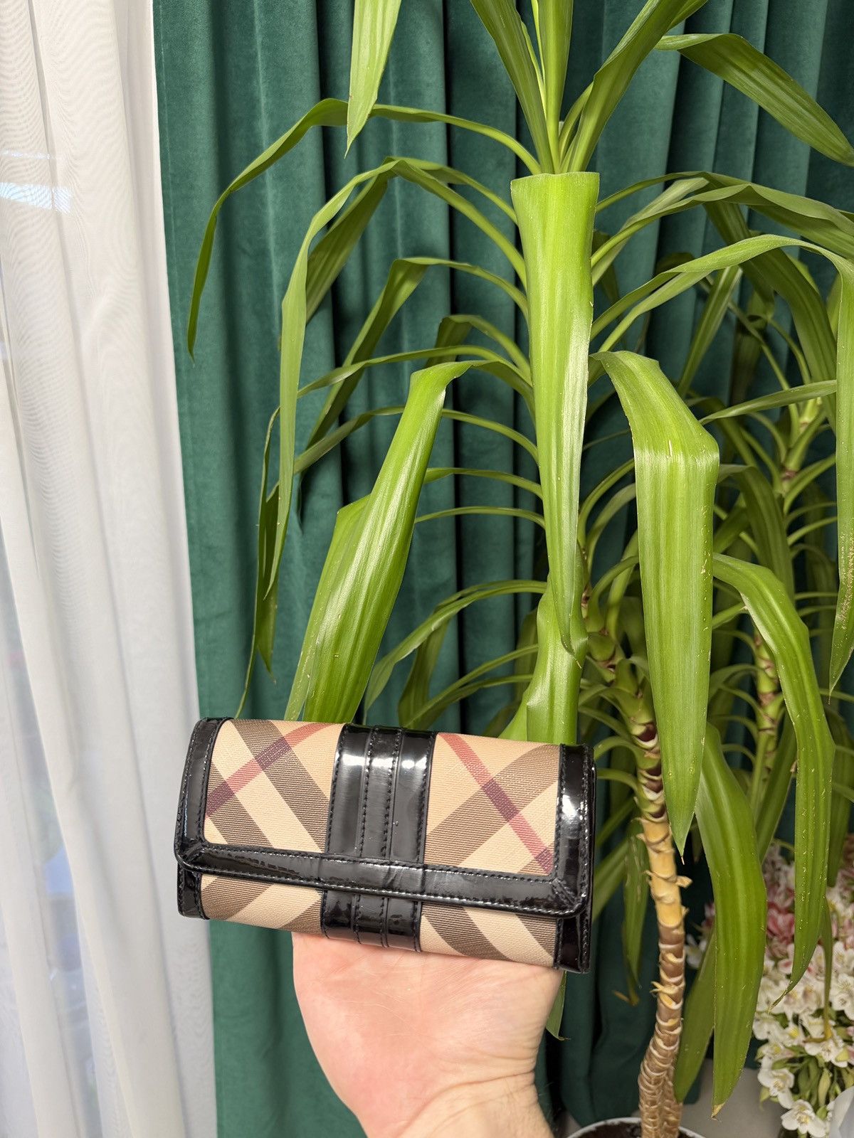 Burberry Vintage Burberry Clutch Wallet Plaid 90s Size ONE SIZE - 1 Thumbnail