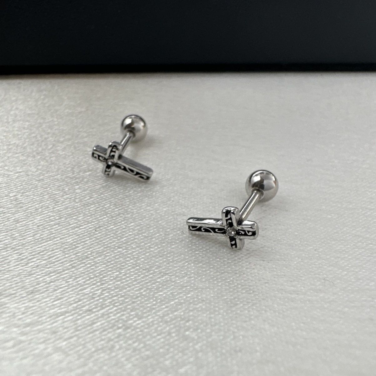 Other Small Tiny Cross Stud Earrings for Men Women,Unisex Style Size ONE SIZE - 2 Thumbnail