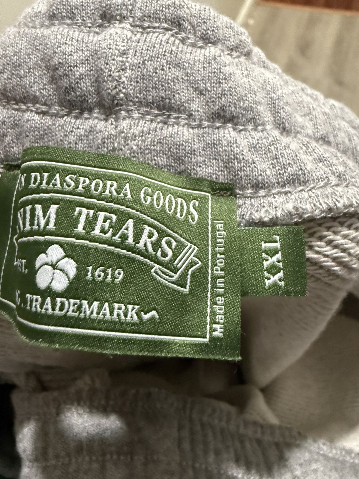 DENIM TEARS Denim Tears Wreath Sweatpants Size XXL Size US 38 / EU 54 - 10 Thumbnail