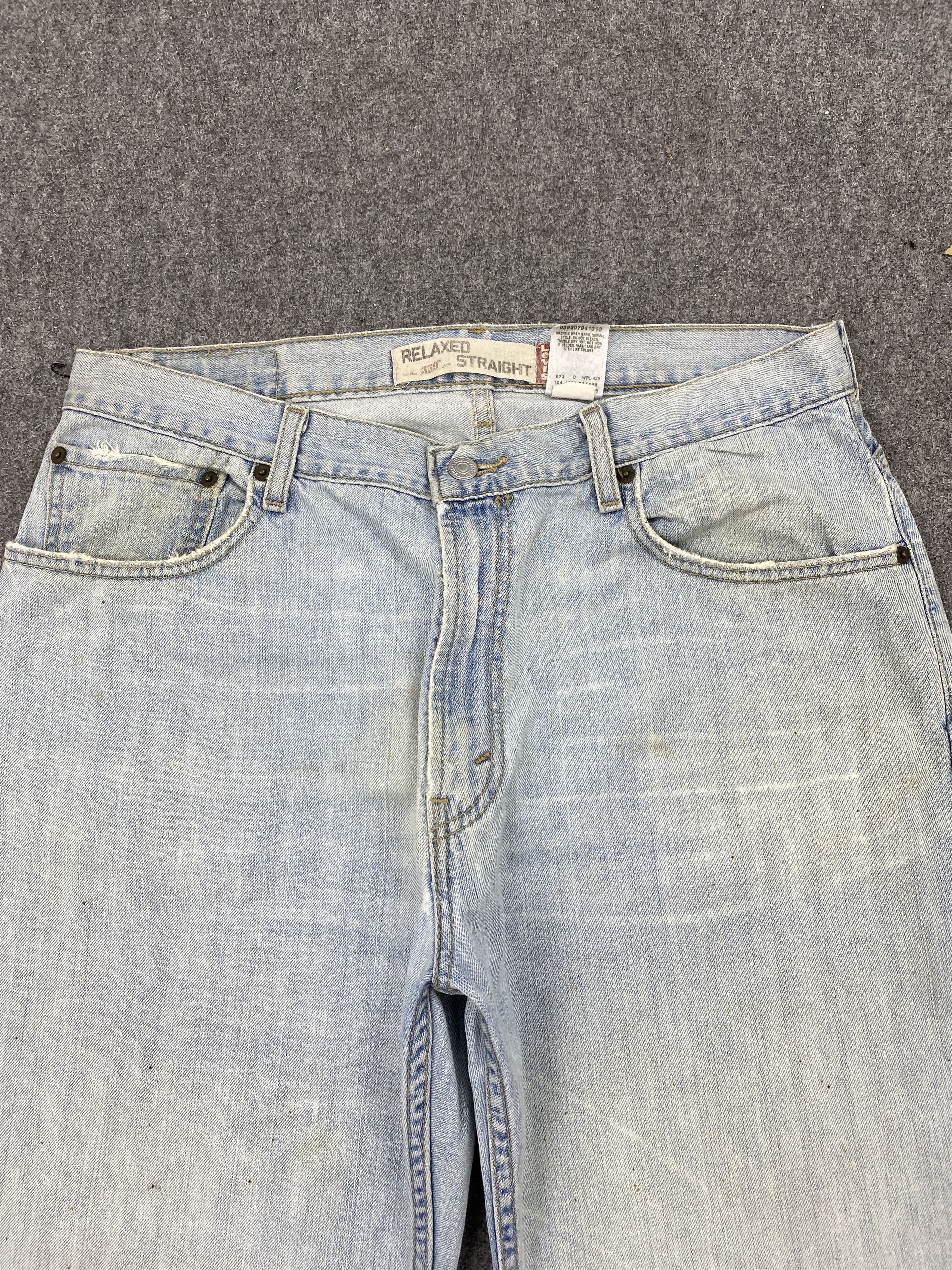 Levi's × Vintage Vintage Levis 559 Light Washed Jeans DP2337 Size US 33 - 2 Thumbnail