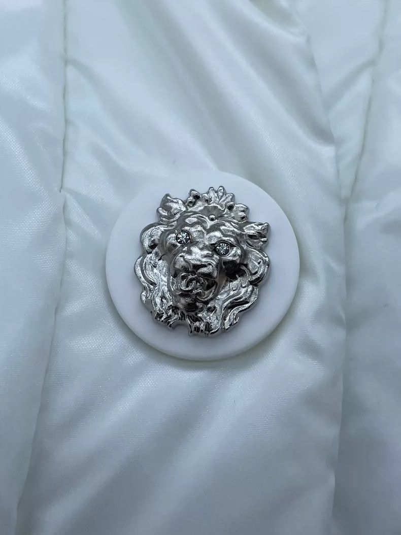Chanel Chanel Snow Series Snow White Cotton jacket 2504-Nextarrow Size XXS / US 00 / IT 34 - 5 Thumbnail