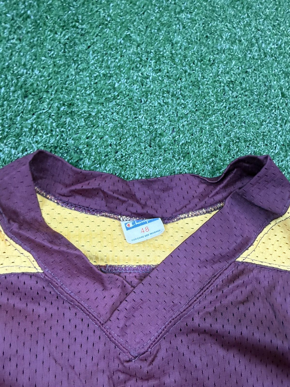 Vintage 1970s Vintage Champion LU hockey Jersey Mens 48 Size US XL / EU 56 / 4 - 2 Thumbnail