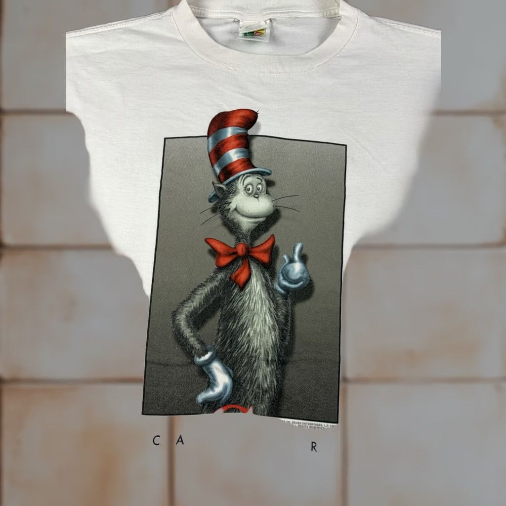 Vintage VINTAGE Cat In The Hat Shirt Unbranded 2XL White Short Sleeve Graphic Print Crew Neck Men 90s Size US XXL / EU 58 / 5 - 1 Thumbnail