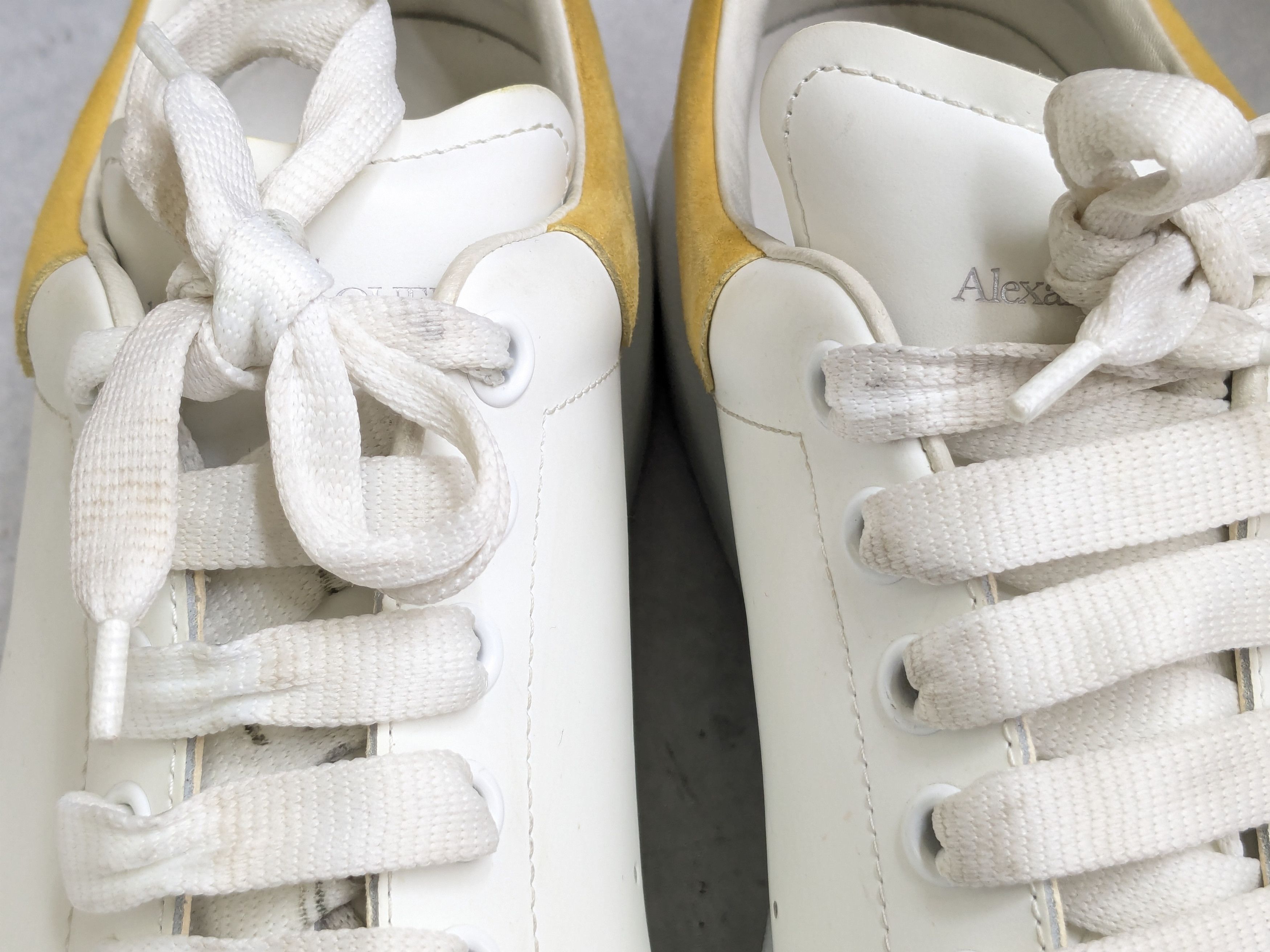 Alexander McQueen Alexander McQueen Oversized Larry Sneakers White Yellow 12 Size US 12 / EU 45 - 3 Thumbnail