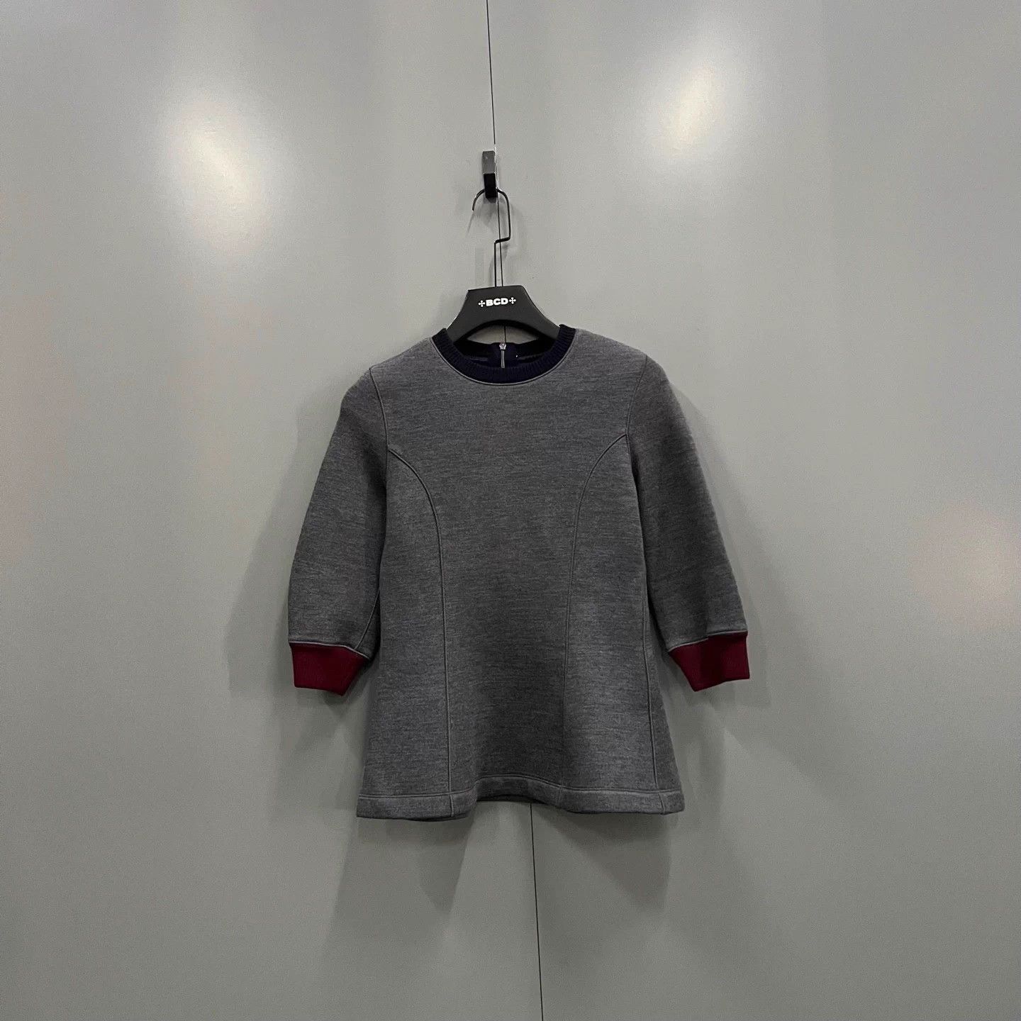Dior Dior Gray Crewneck Long Sleeve 36 95 New No Tags Size XS / US 0-2 / IT 36-38 - 1 Thumbnail