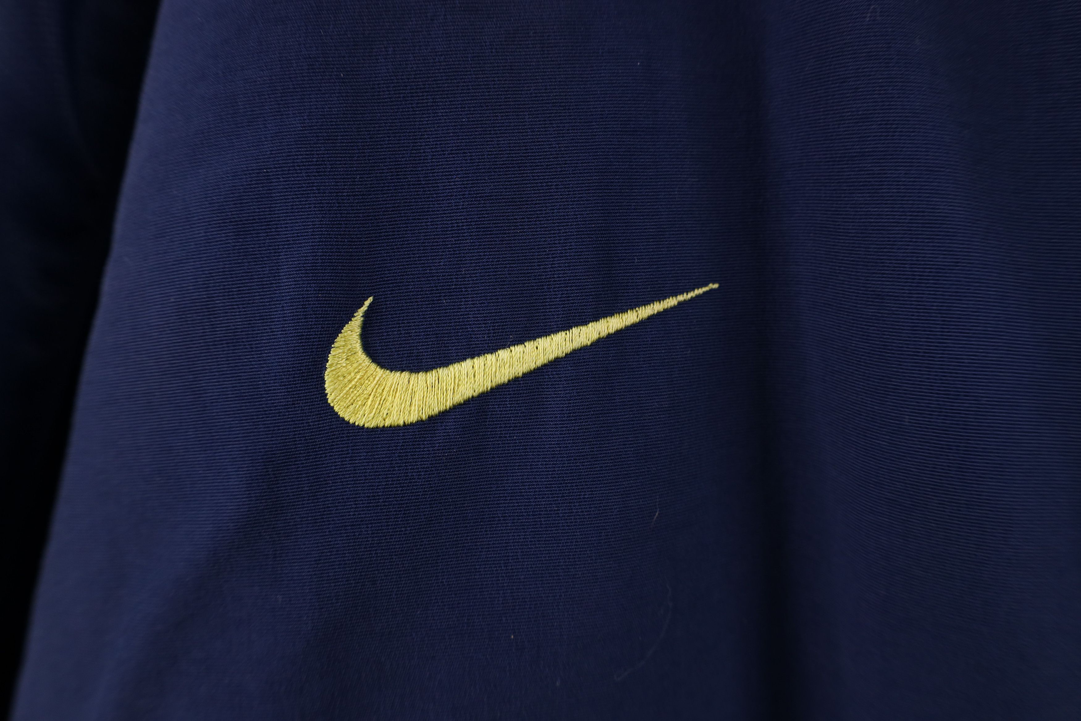 Nike Vintage 90s Nike University of Michigan Bomber Jacket Blue Size US XL / EU 56 / 4 - 5 Thumbnail
