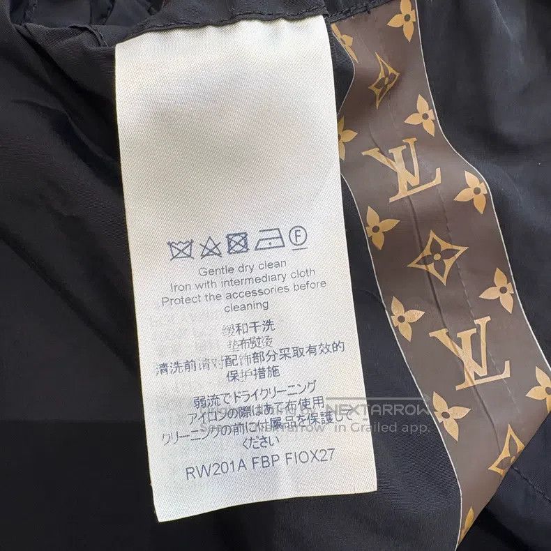 Louis Vuitton Louis Vuitton Cotton-black presbyo-paneled blazer jacket Size XXS / US 00 / IT 34 - 8 Thumbnail