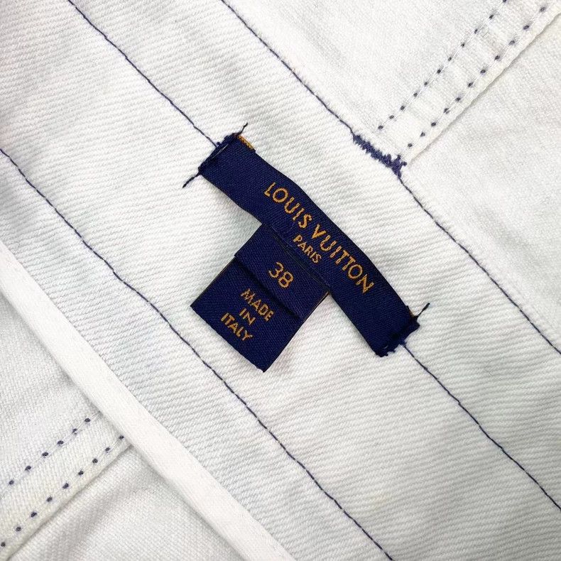 Louis Vuitton Louis Vuitton White zip-up high-waist pants Size US 38 / EU 54 - 4 Thumbnail