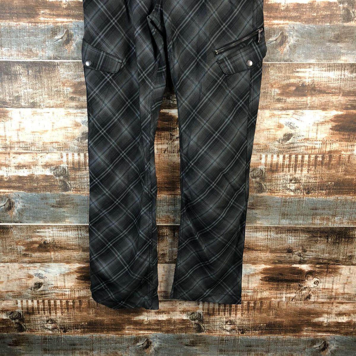 Japanese Brand Japan utility checkered punk Cargo Multipocket Pants #A2543 Size US 34 / EU 50 - 3 Thumbnail
