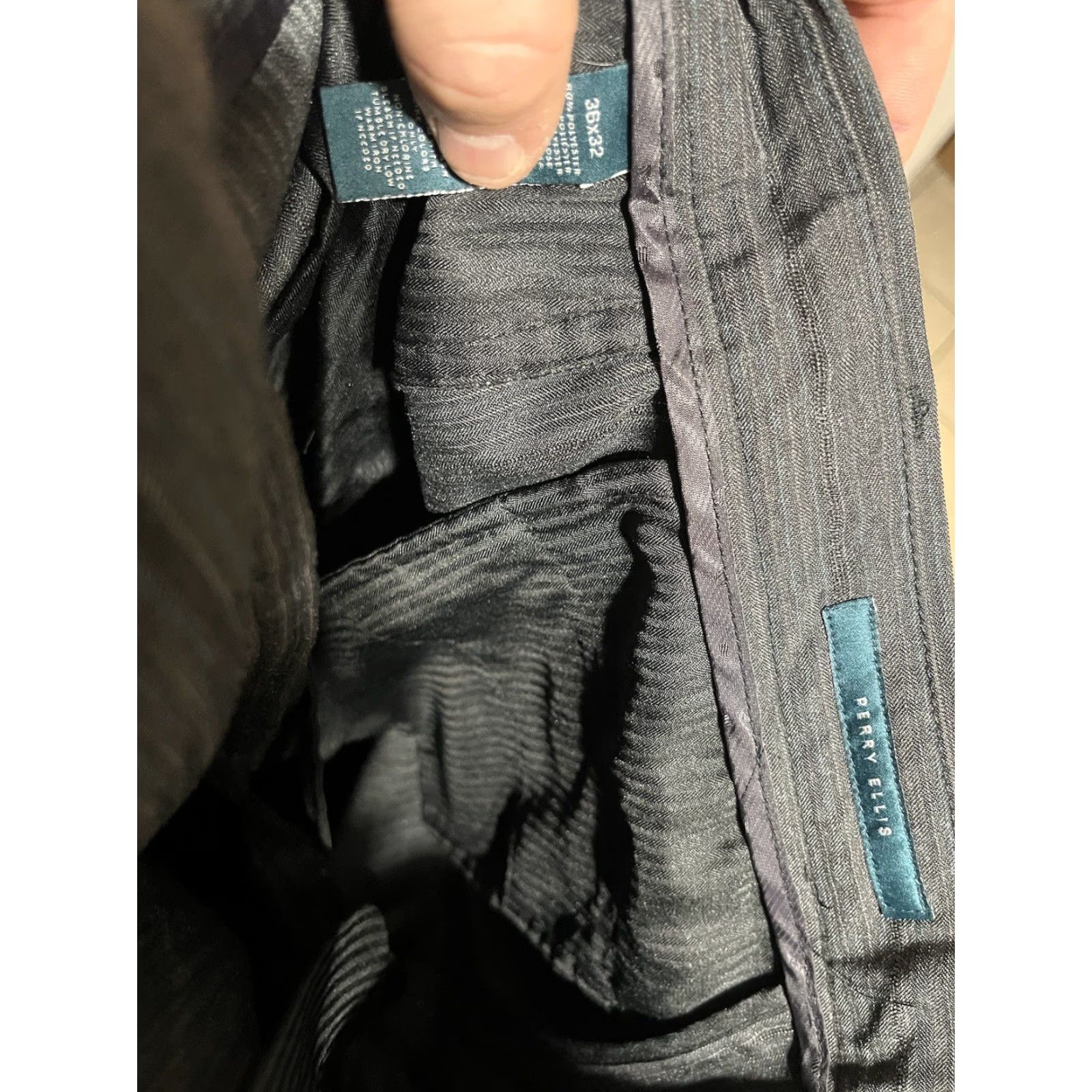 Perry Ellis Perry Ellis Pants Men Gray Flat Front Modern Fit 36x32 Cargo Slim Straight Twill Cotton Belt Loops Pocket 8 in Inseam 32 in Size US 36 / EU 52 - 5 Thumbnail