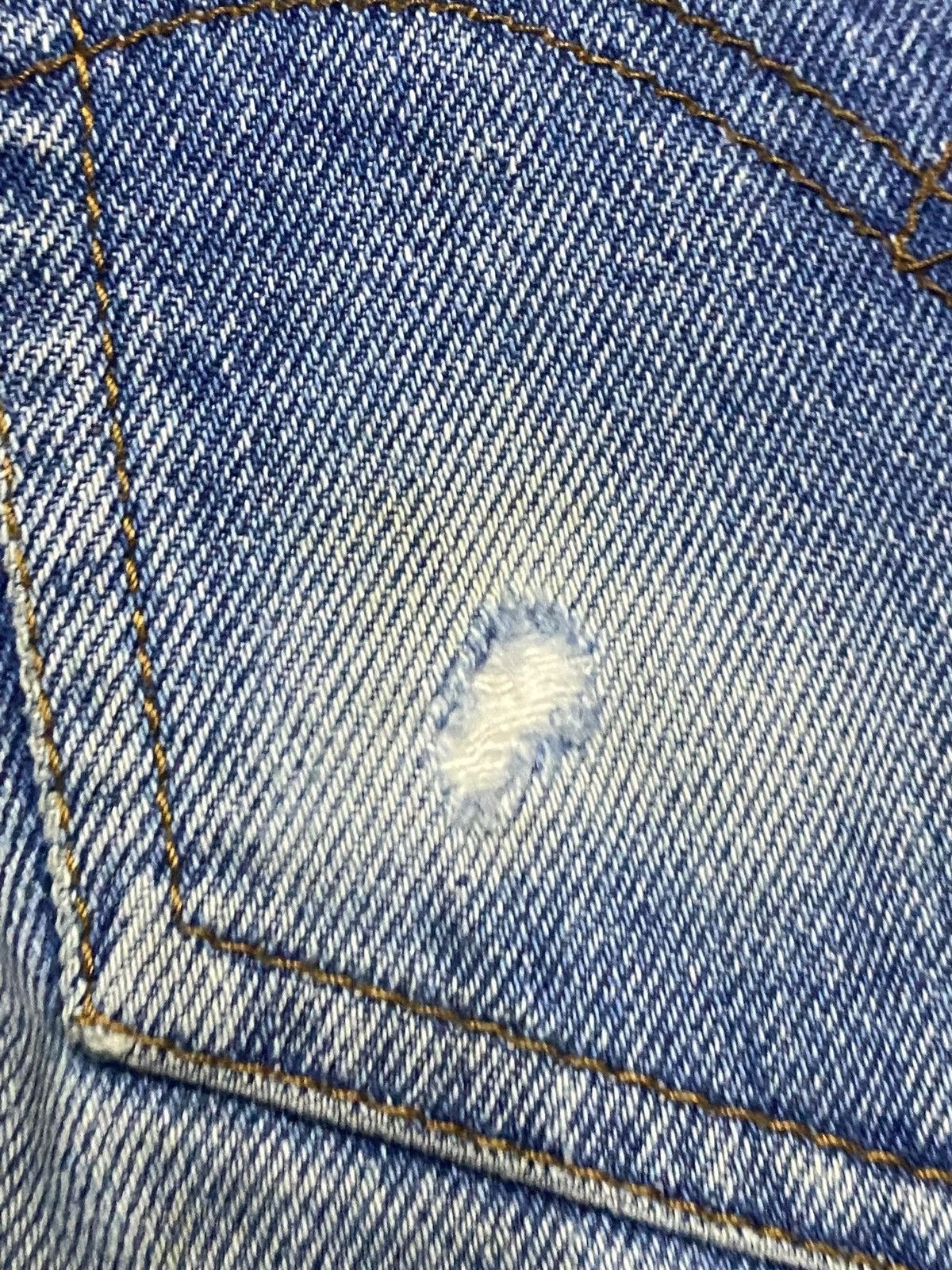 Levi's Vintage Clothing Vintage Levis 606 Light Wash Distressed Tapered Leg Size US 29 - 11 Thumbnail
