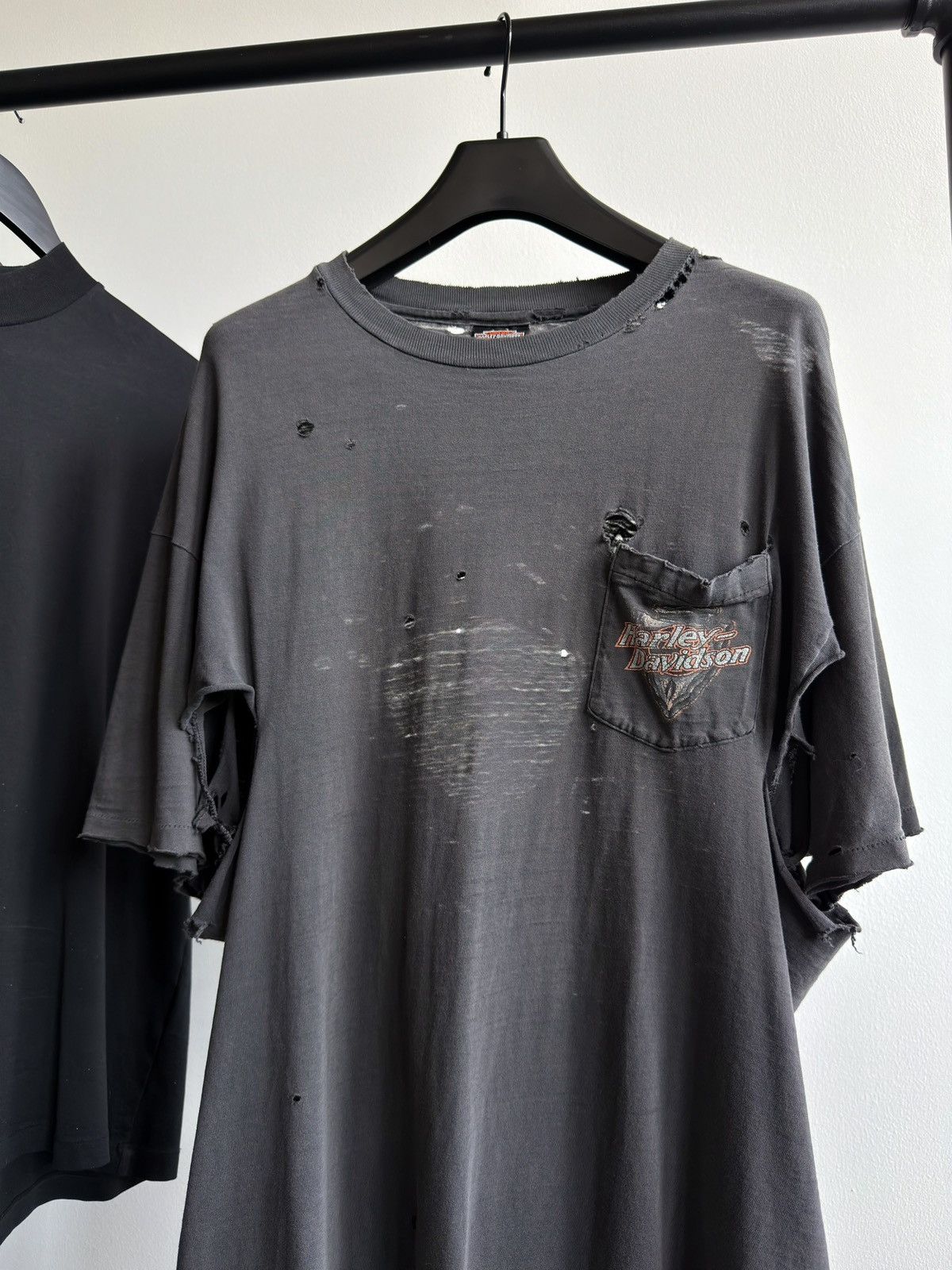 Vintage Vintage 90s Thrashed Harley Sun Faded Grunge Erd Band Tee Size US XXL / EU 58 / 5 - 3 Thumbnail