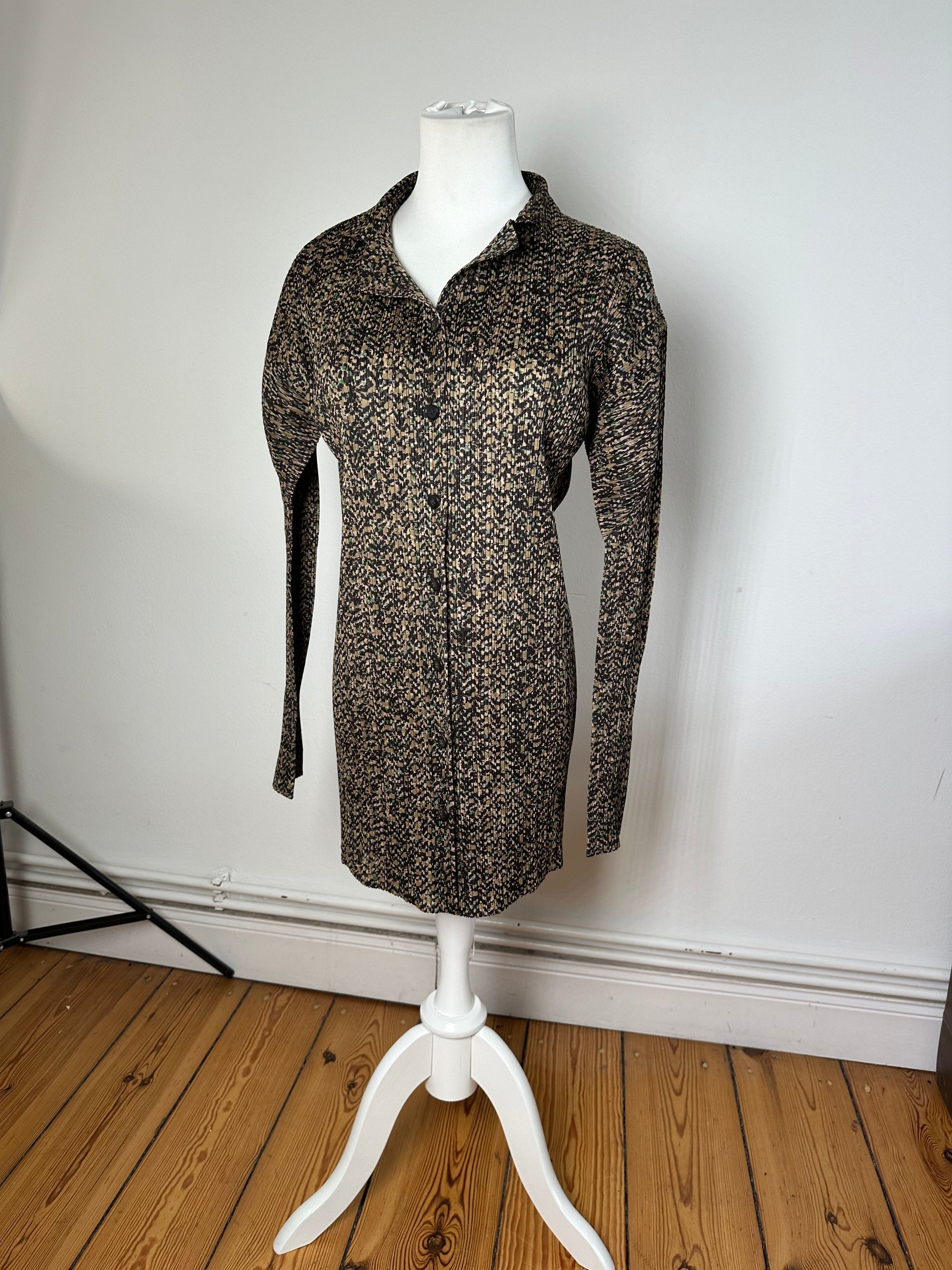 Issey Miyake Vintage Pleats Please Plissé Long Shirt Multicolour M Size M / US 6-8 / IT 42-44 - 1 Thumbnail