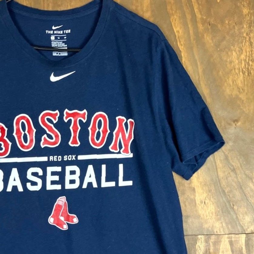 Nike Nike Mens Shirt Short Sleeve Navy Blue Boston Red Sox Athletic Cut Dri Fit XL Crew Neck T-Shirt Size US XL / EU 56 / 4 - 5 Thumbnail
