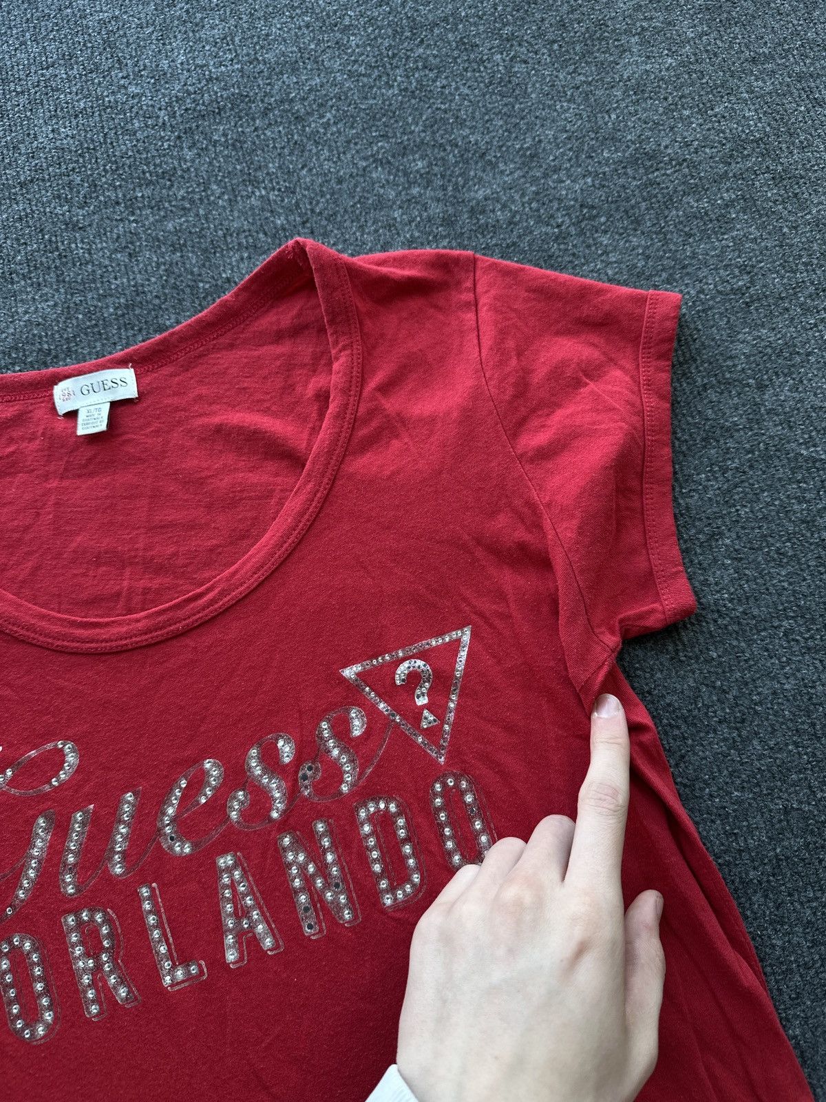 Guess 🚨AVANT-GARDE GUESS T-SHIRT TANK WOMEN Y2k BIG LOGO Size XL / US 12-14 / IT 48-50 - 6 Thumbnail