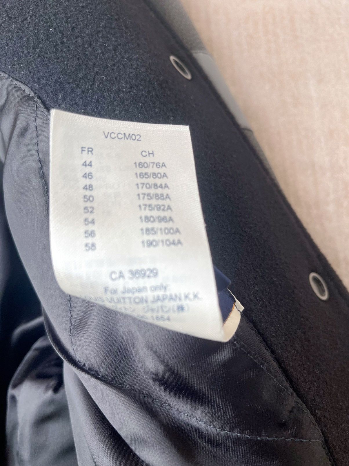 Louis Vuitton Luxury Louis Vuitton jacket Size US M / EU 48-50 / 2 - 5 Thumbnail