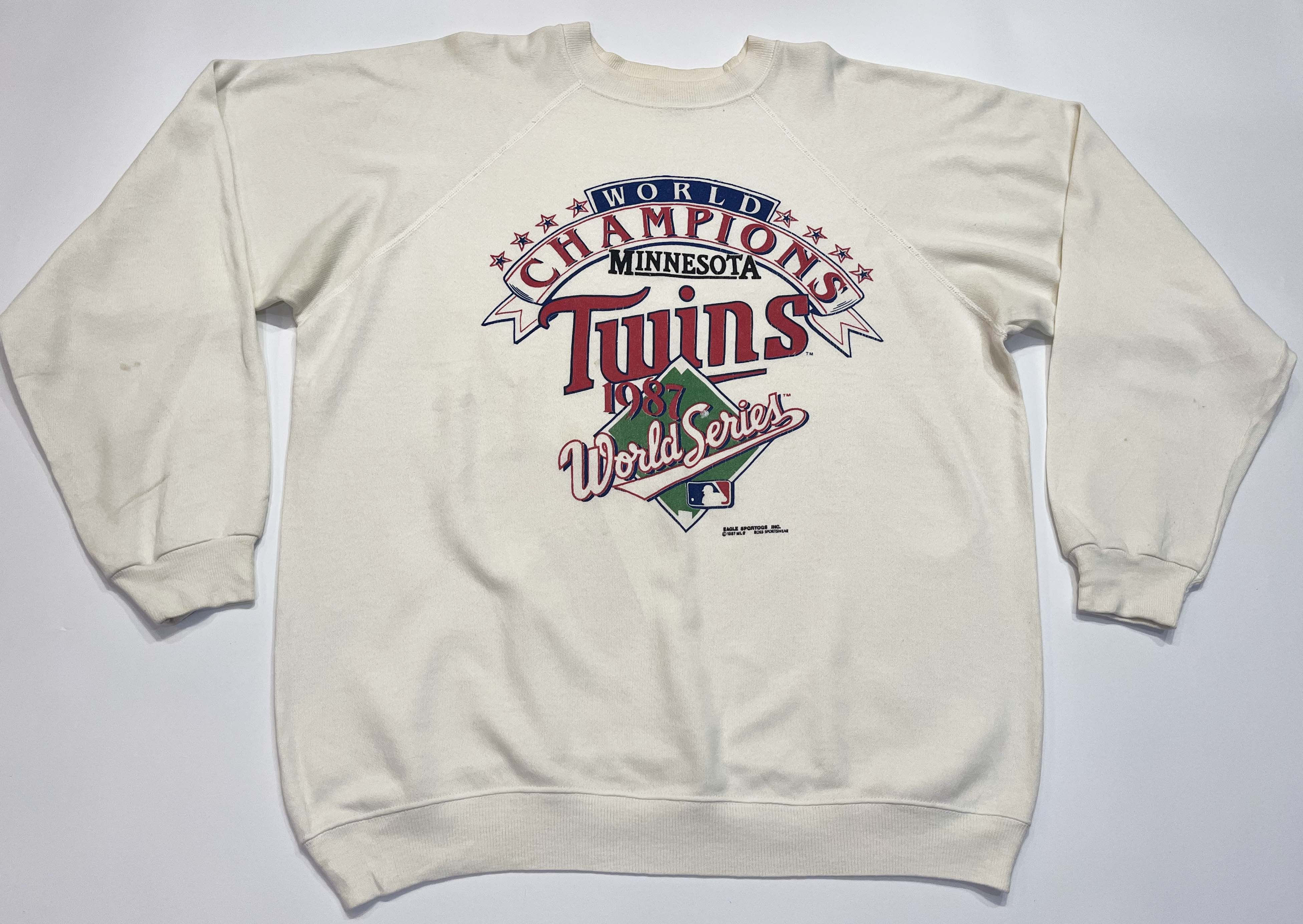 Hanes Vintage Hanes 1987 MLB Minnesota Twins Crewneck Sweatshirt Size US XL / EU 56 / 4 - 1 Thumbnail