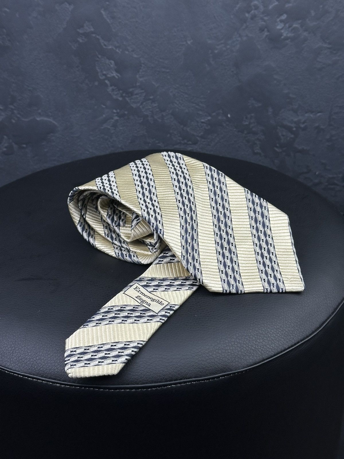 Ermenegildo Zegna × Vintage Vintage Ermenegildo Zegna Silk Ties Made In Italy Size ONE SIZE - 1 Thumbnail