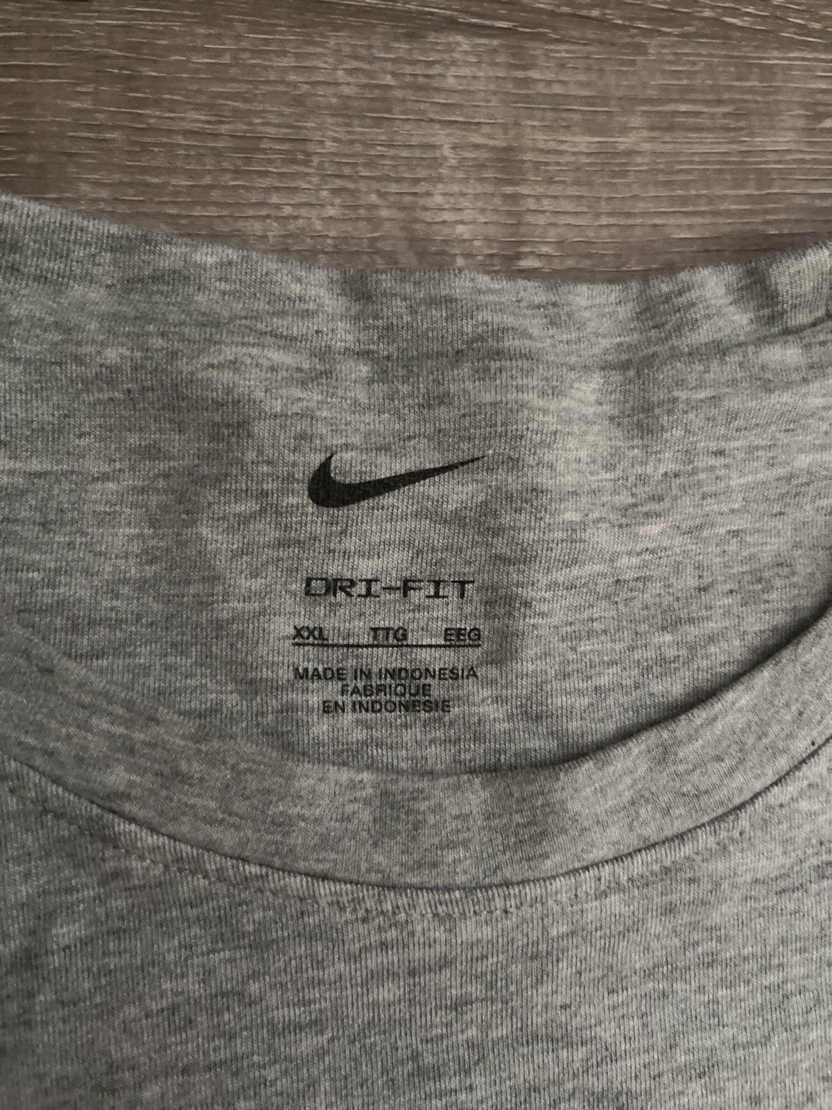 Nike Nike - Vintage 2009 Sports Shirt Size US XL / EU 56 / 4 - 3 Thumbnail