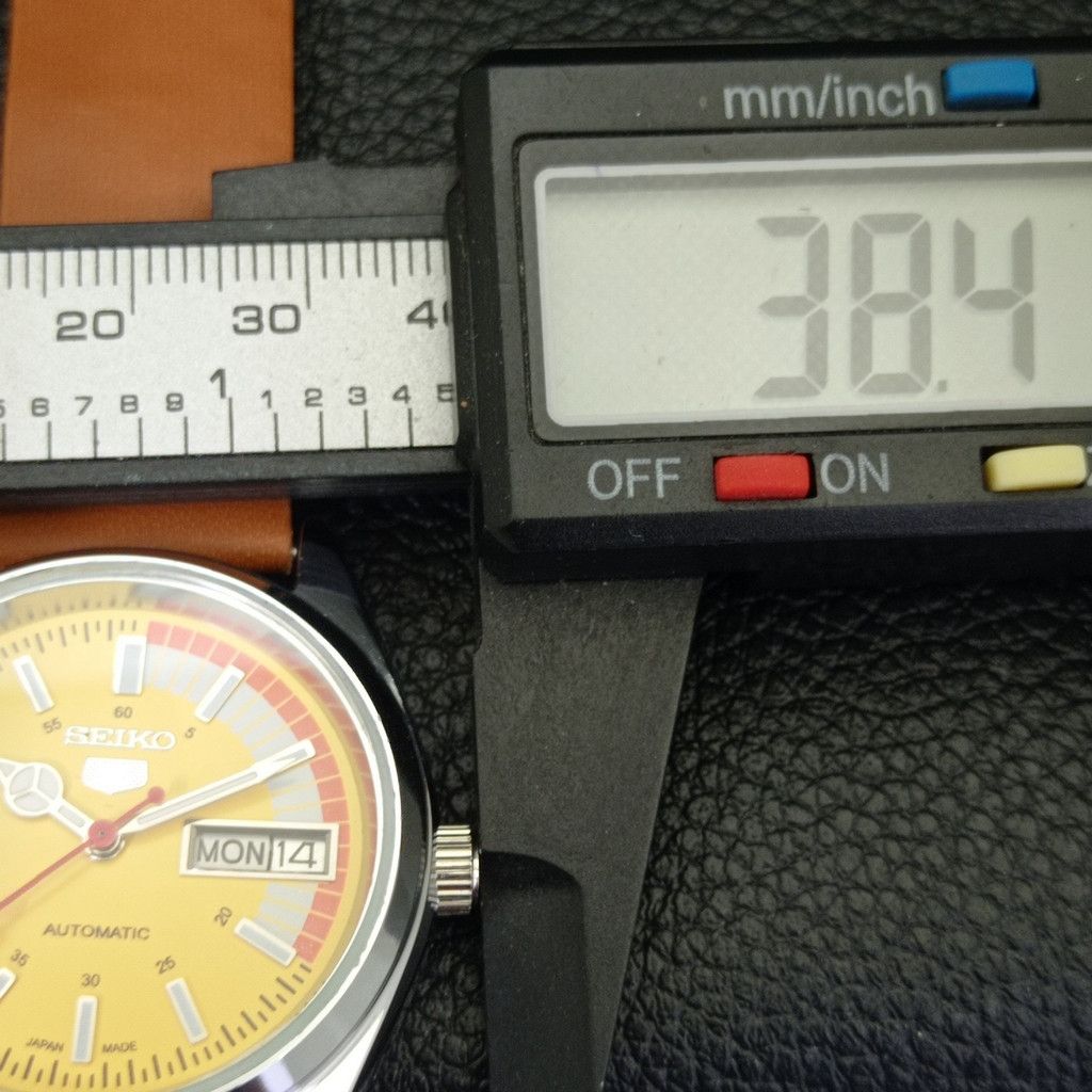 Seiko REFURBISHED VINTAGE SEIKO 5 AUTO JAPAN MENS WATCH a440732 Size 38 - 7 Thumbnail
