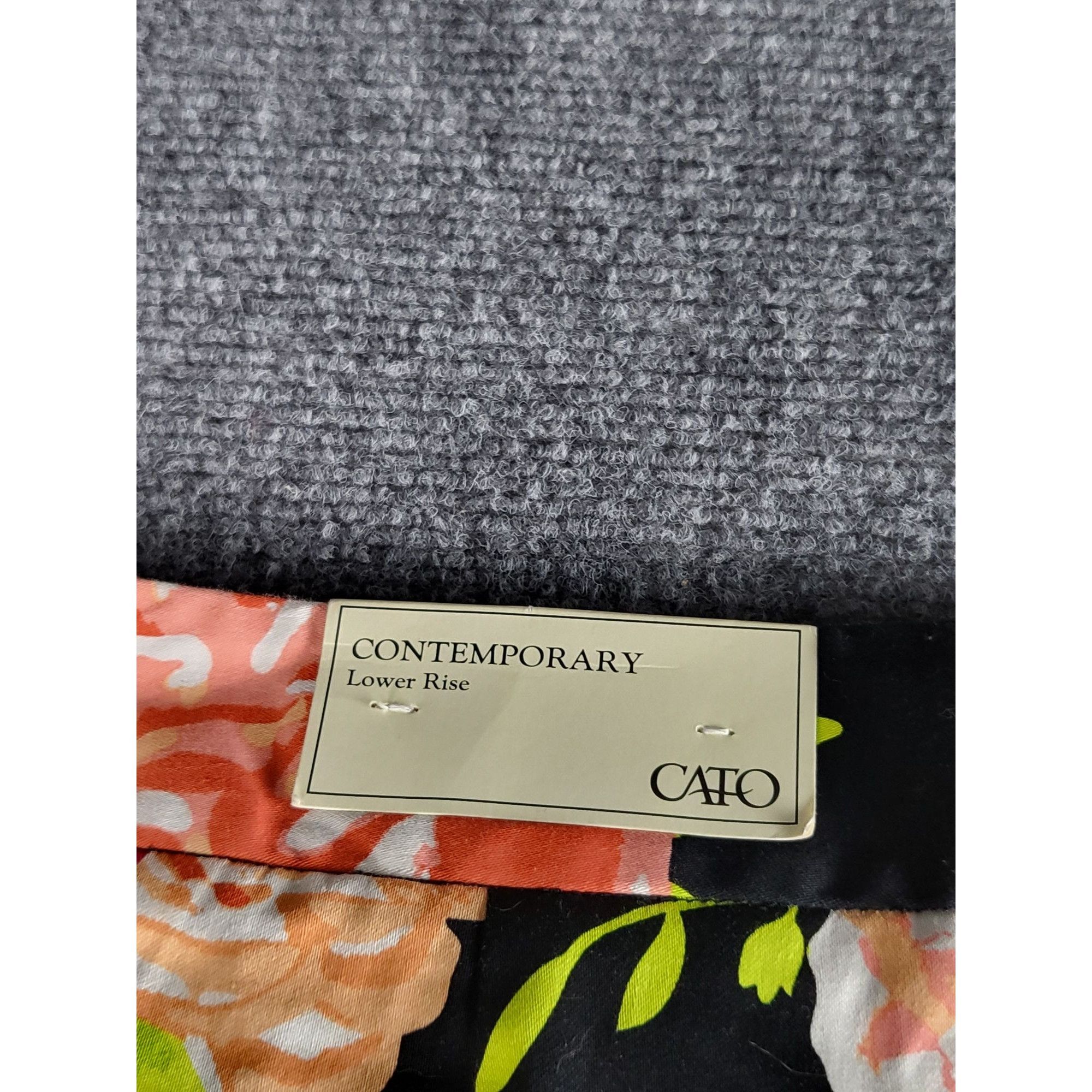 Other Cato Contemporary Low Rise Capri Pants Women Sz 20W Floral M Size 42" / US 20 - 7 Thumbnail