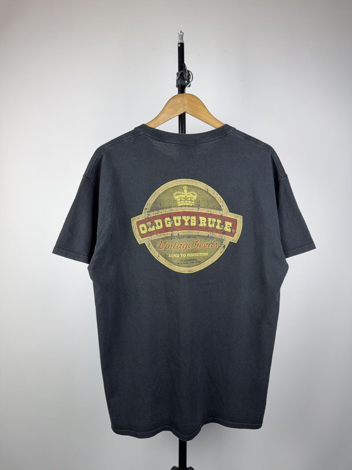 Vintage Vintage 00s Old Guys Rule “Aged to Perfection” Tee Shirt Size US L / EU 52-54 / 3 - 1 Thumbnail