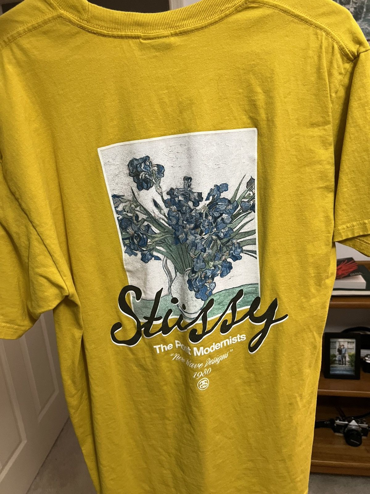 Stussy Stussy post modernists tee Size US L / EU 52-54 / 3 - 1 Thumbnail