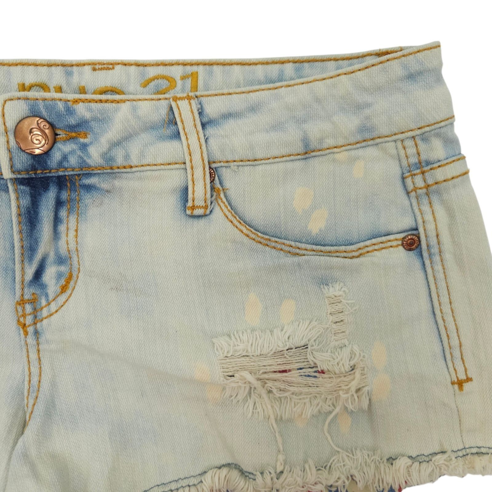rue21 rue21 Denim Cutoff Shorts 7/8 Light Wash Distressed Aztec Bo Size 32" / US 10 / IT 46 - 12 Thumbnail