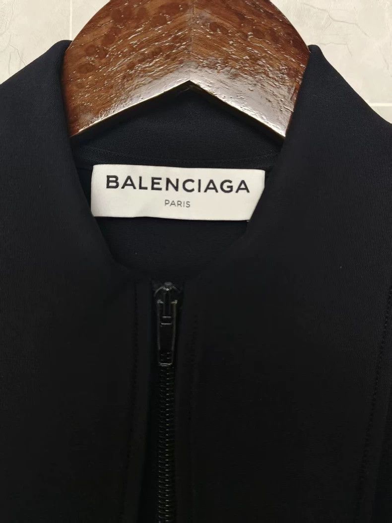 Balenciaga Balenciaga size 36 Bow tie zipper coat Size XS / US 0-2 / IT 36-38 - 3 Thumbnail
